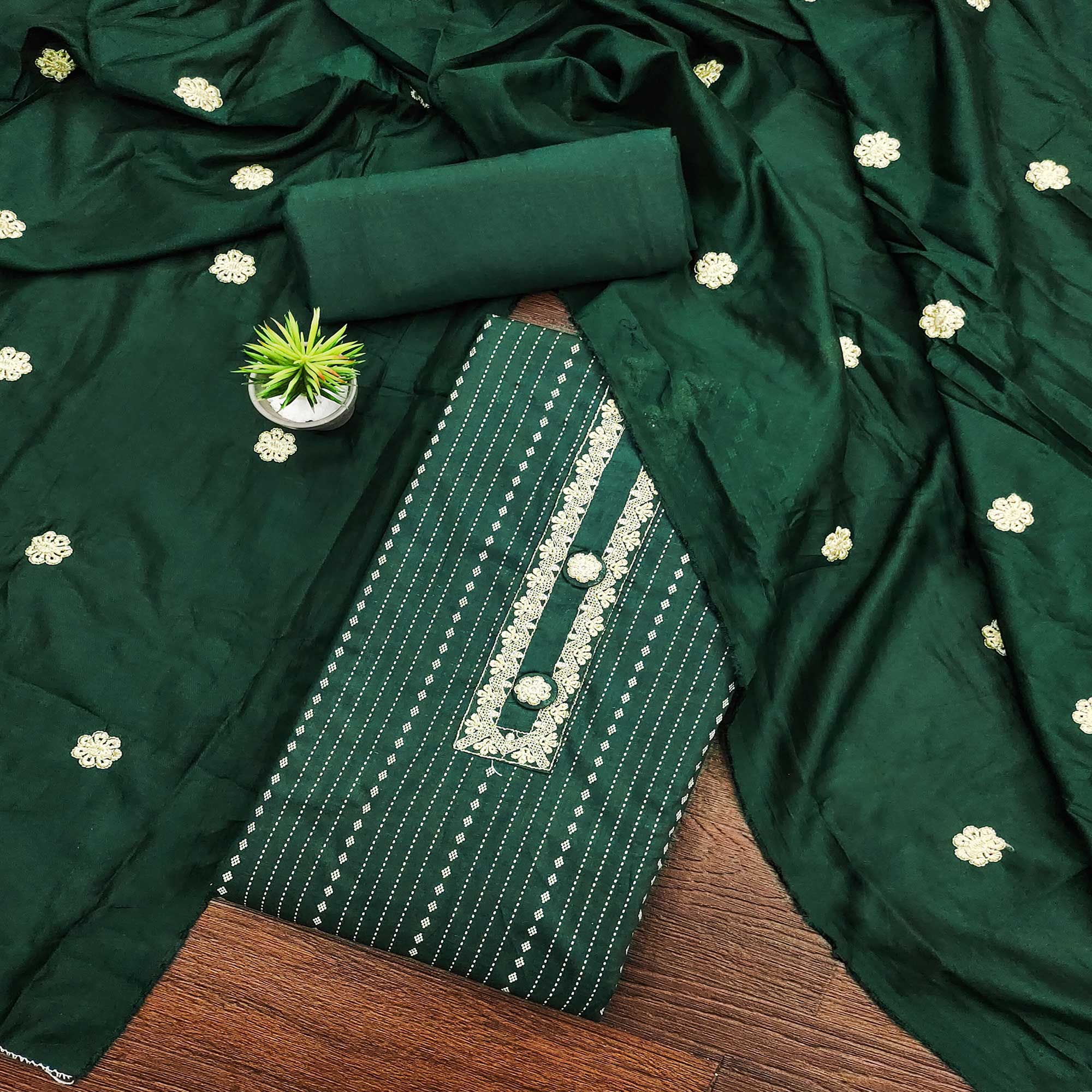 PDM-RAHEJA-6199-GREEN
