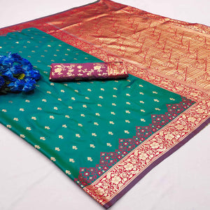 Rama Green Cotton Silk Saree with Intricate Zari Weaving