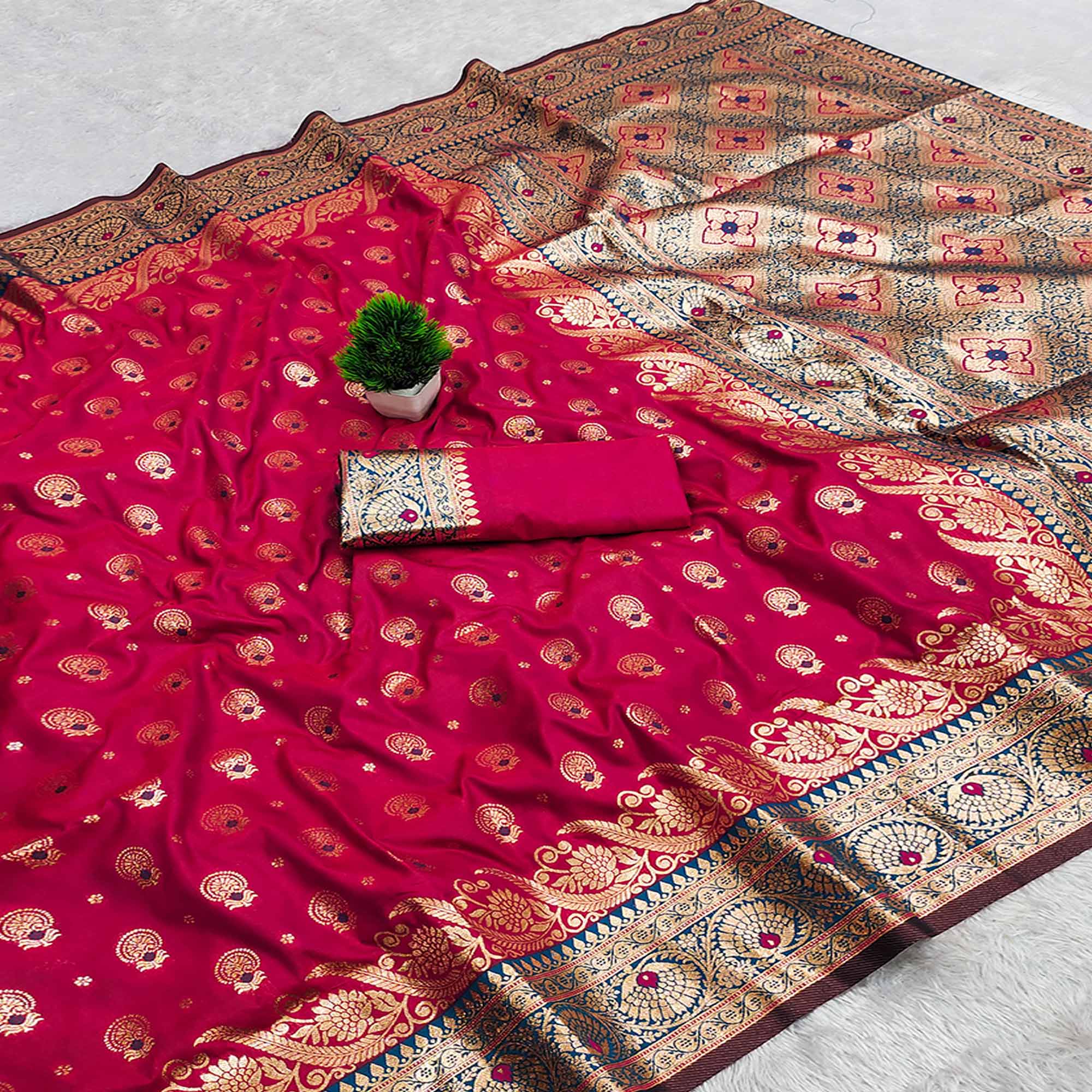 Pink Traditional Zari Woven Cotton Silk Saree for Special Occasions