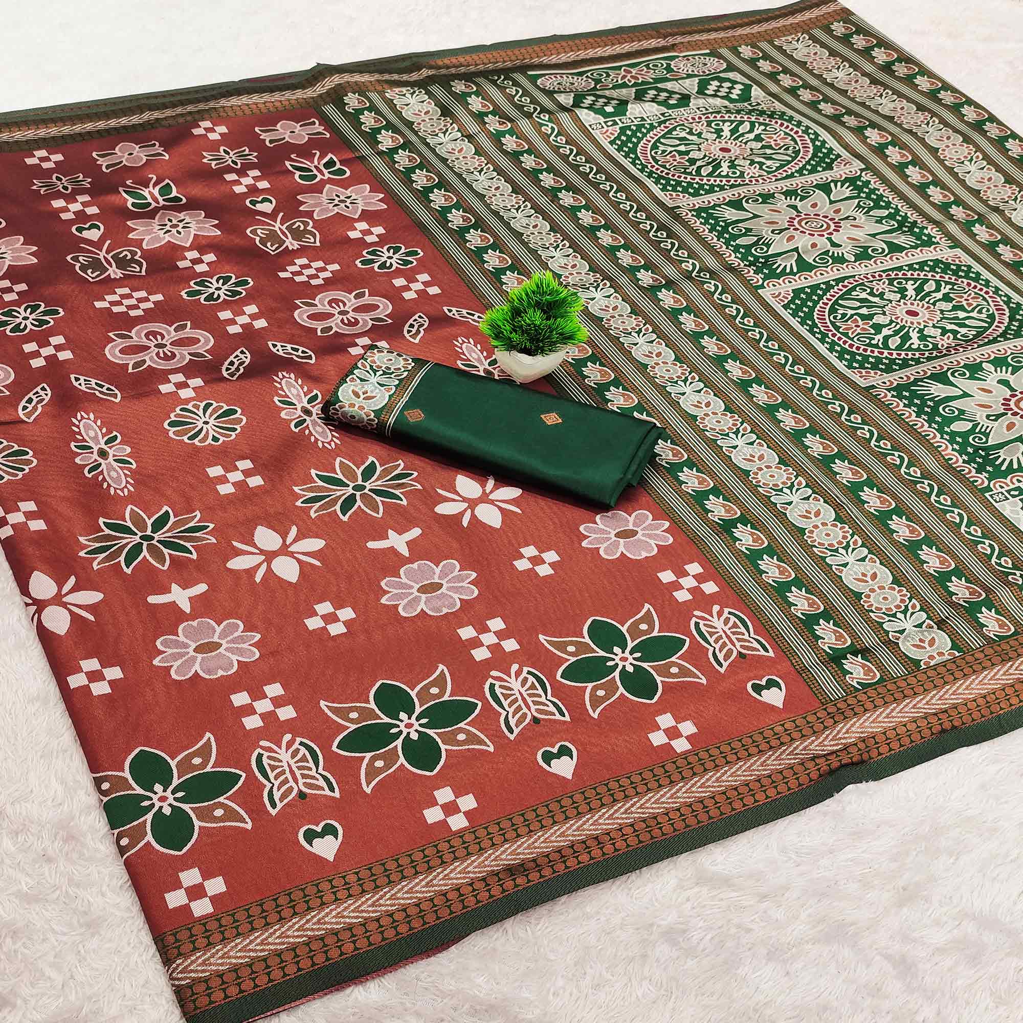 Brown Traditional Kanjivaram Silk Saree Featuring Elegant Floral Weaves