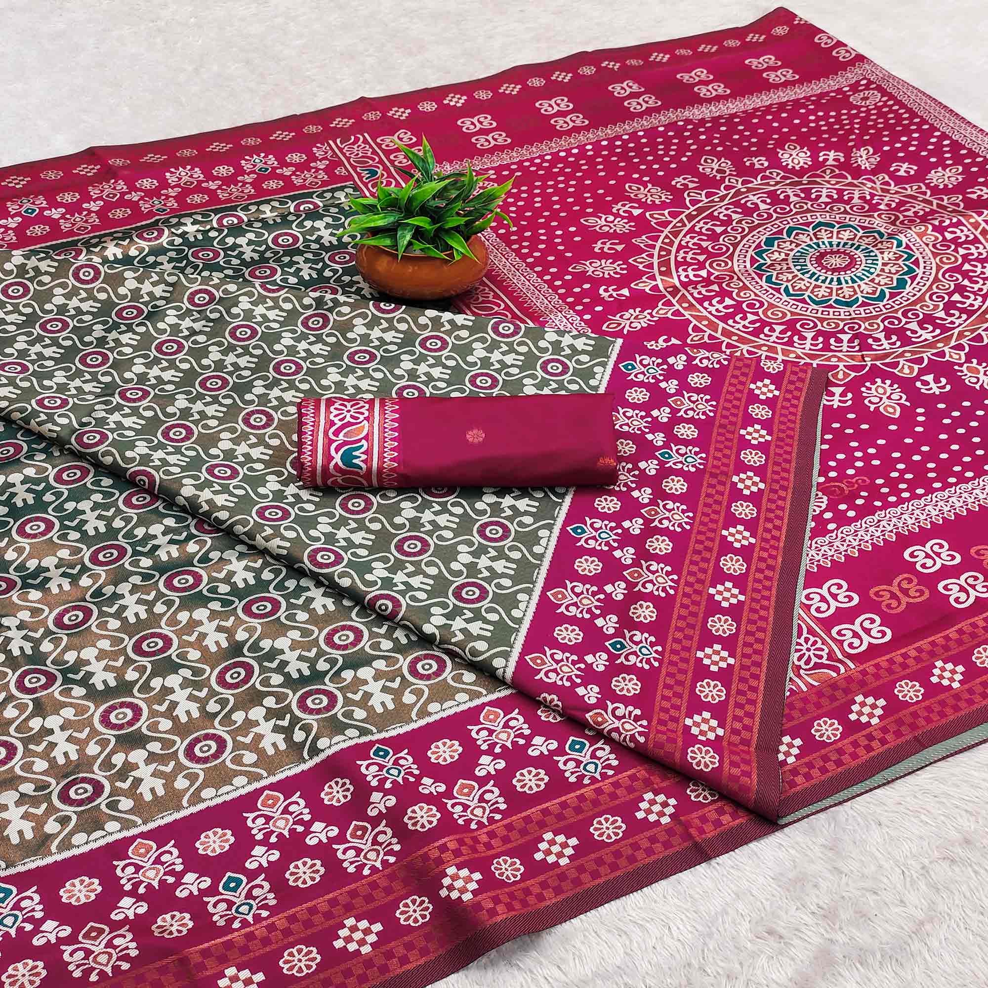 Grey Designer Handloom Kanjivaram Silk Saree with Rich Floral Weaving