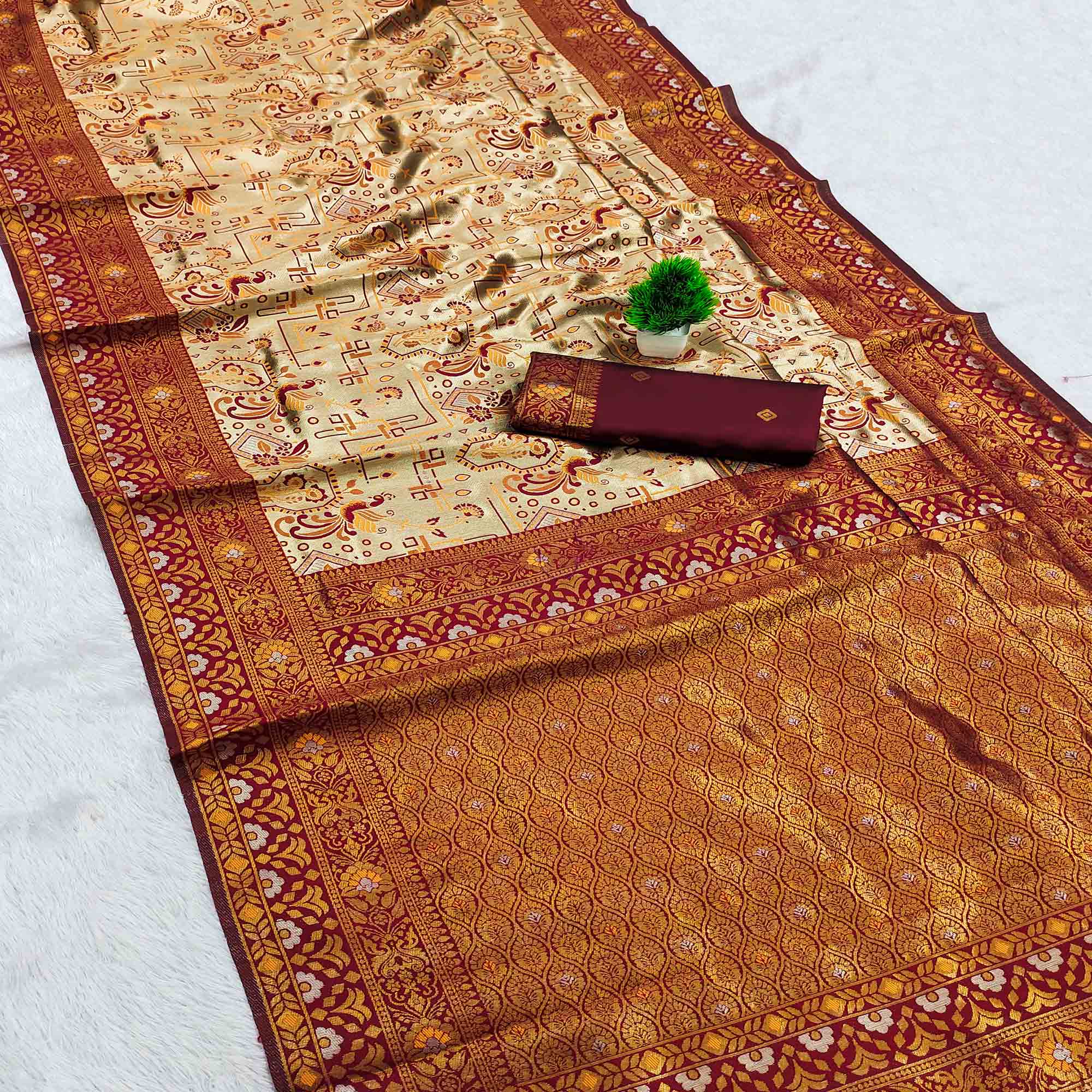 Beige & Maroon Handloom Kanjivaram Silk Saree Featuring Kalamkari-Style Floral Weaves