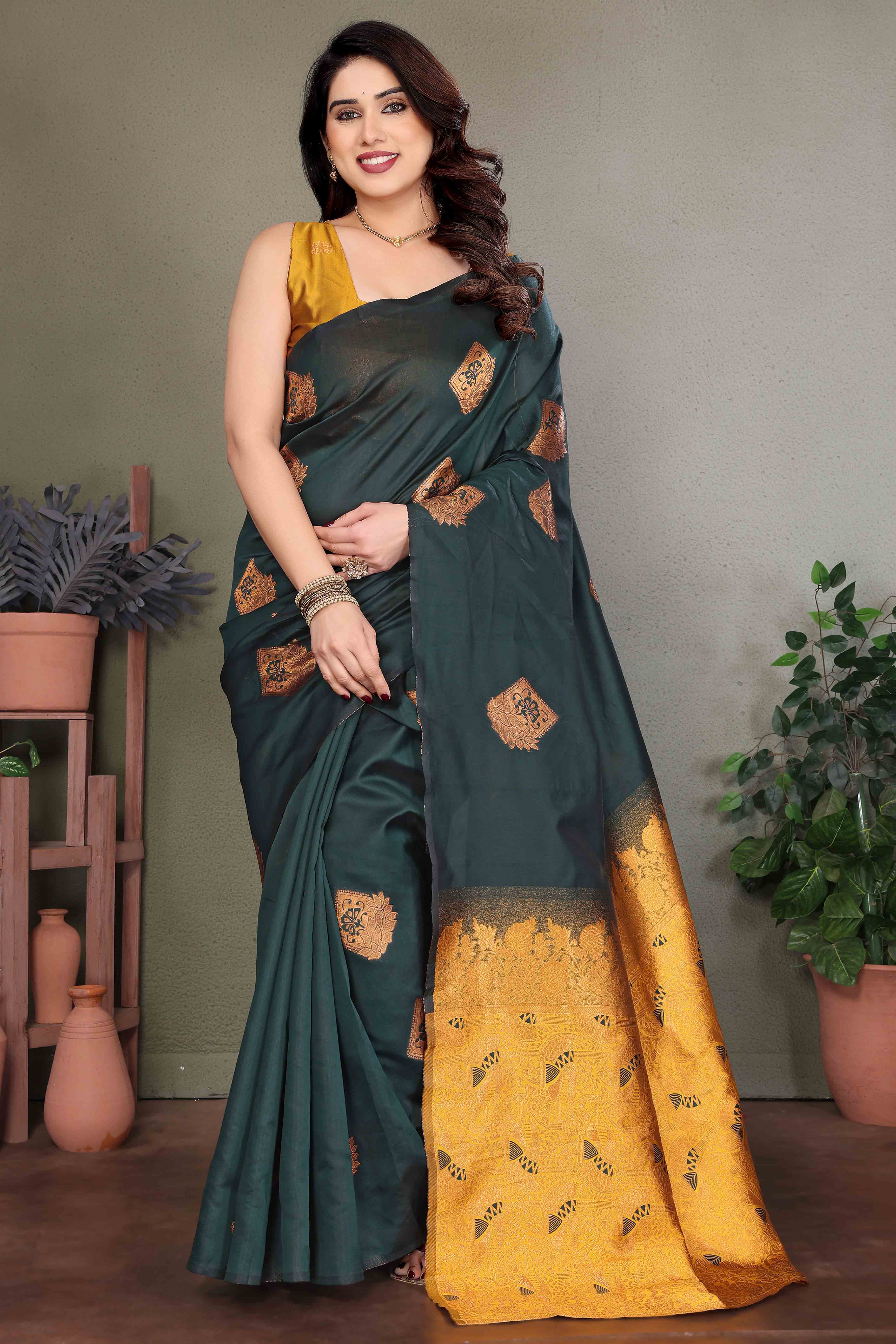 Green Banarasi Silk Saree With Exquisite Floral Zari Weaving