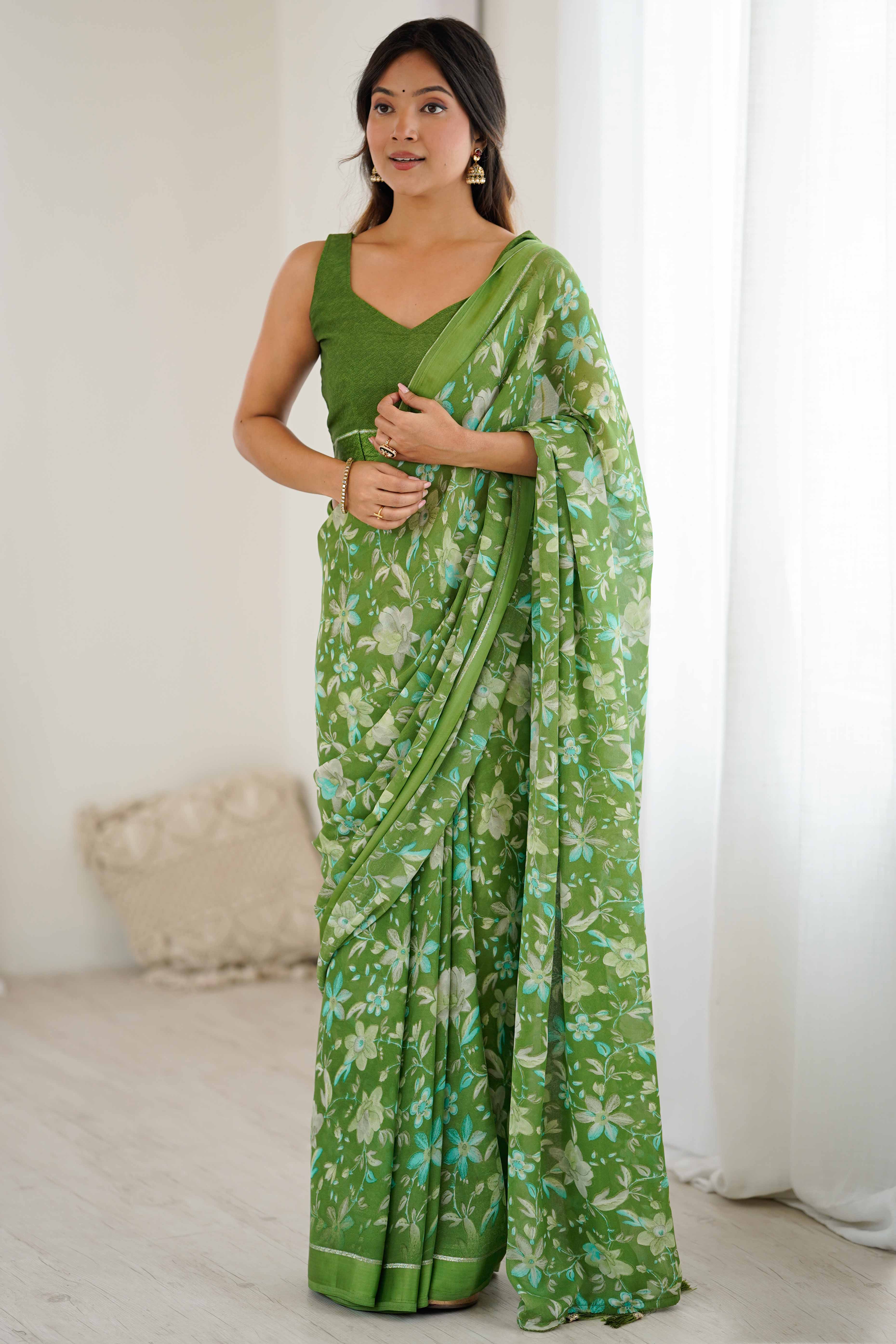 Green Moss Silk Blend Saree With Artistic Floral Digital Print & Stylish Tassel Pallu