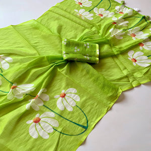 Graceful Green Linen Cotton Saree with Stylish Floral Prints for Effortless Elegance