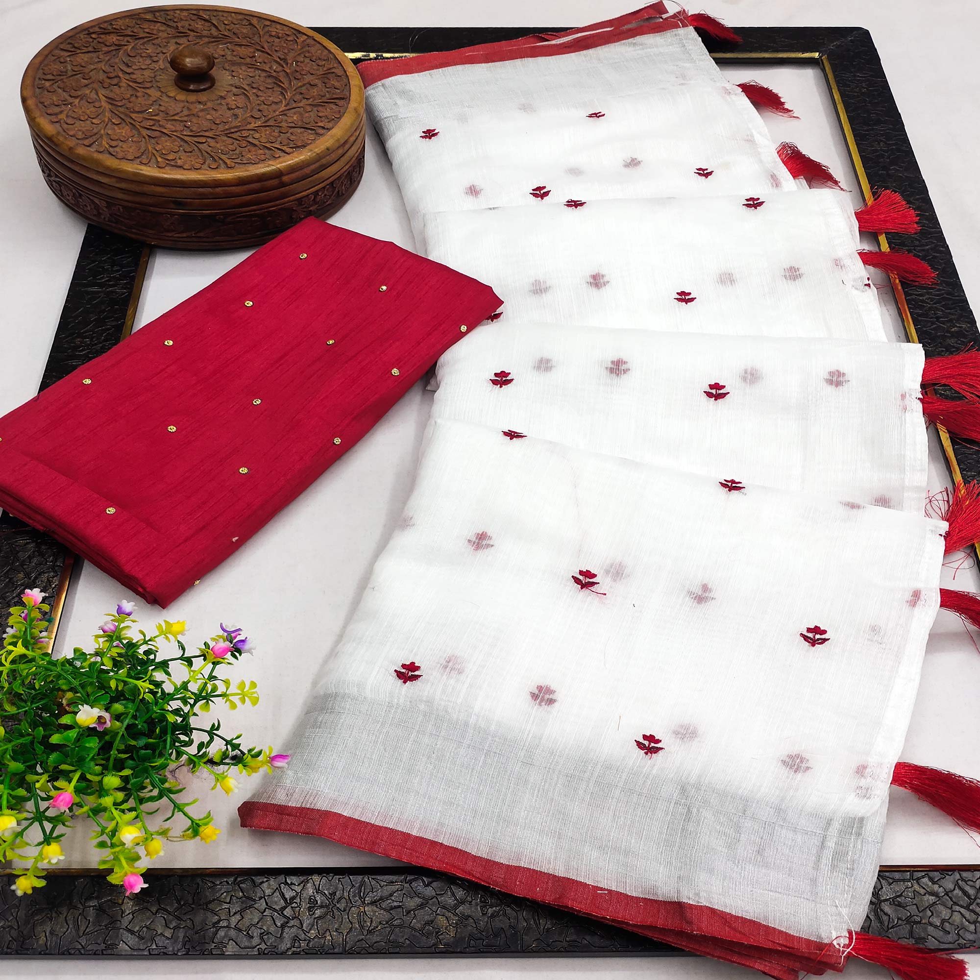 White & Red Floral Embroidered Linen Saree