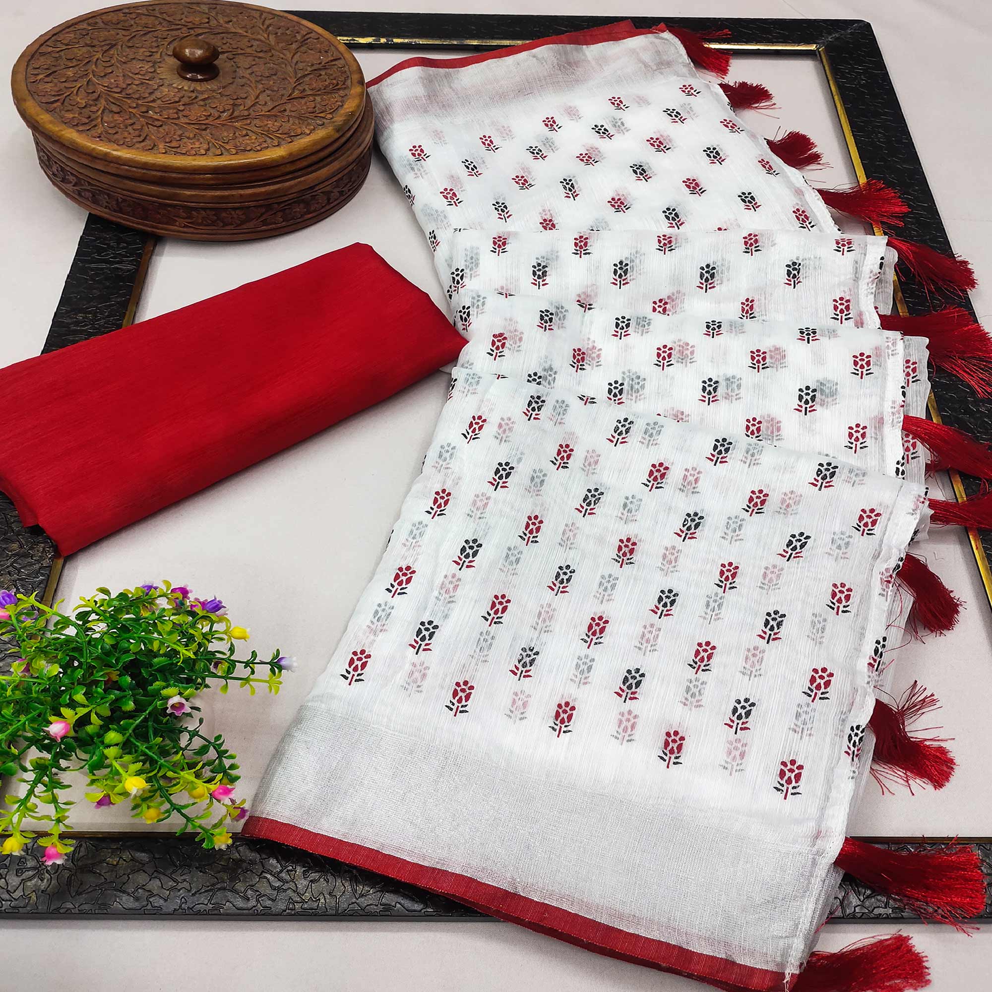 White & Red Floral Printed Linen Saree With Tassels