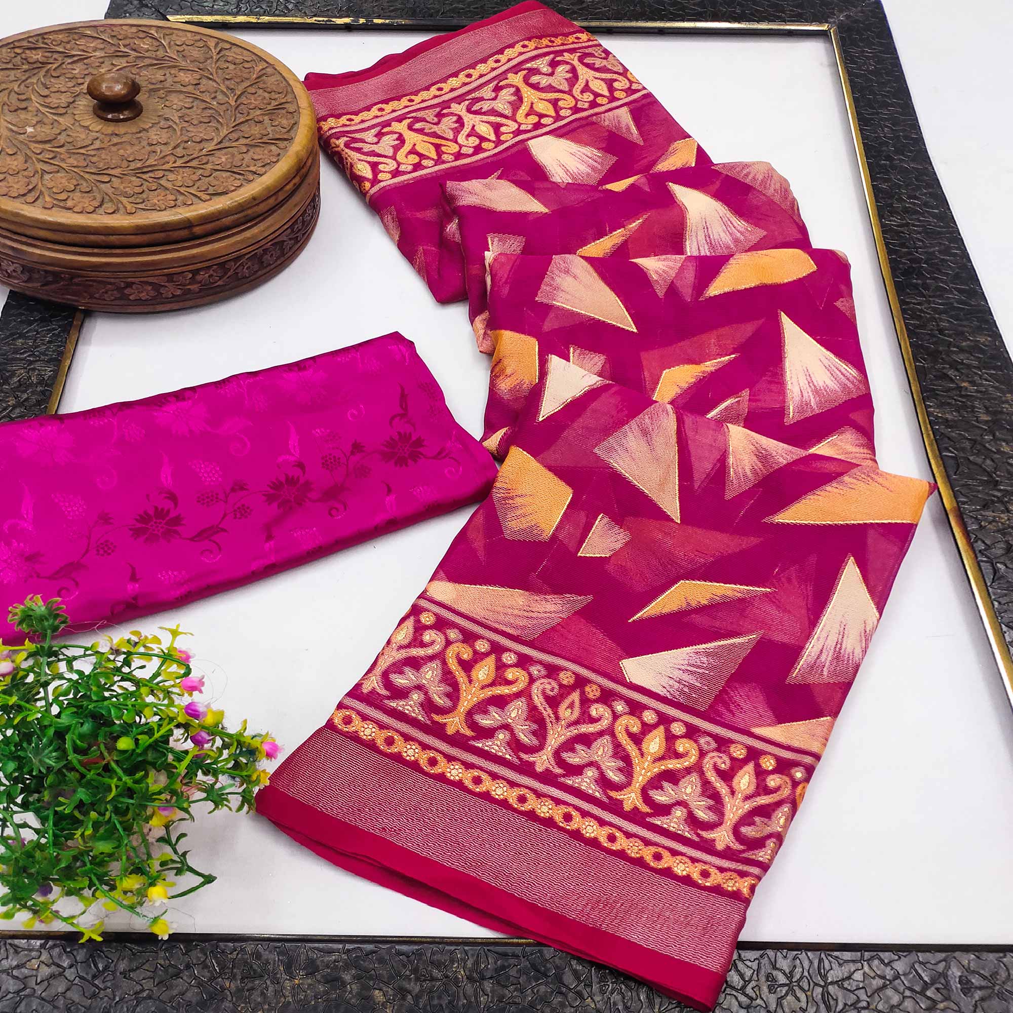 Magenta Saree in Brasso with Contemporary Geometric Print