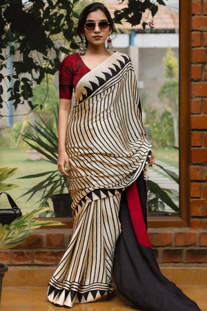 Elegant Cream Crepe Saree with Striped Print For Party Perfect