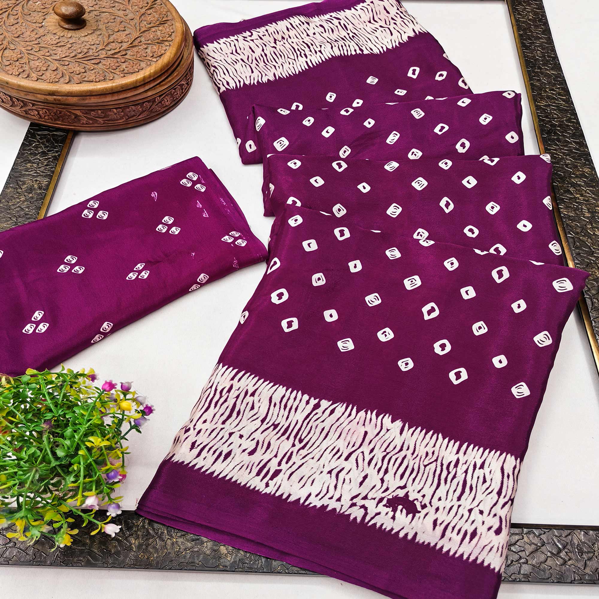 Purple Bandhani Printed Chiffon Saree With Traditional Appeal