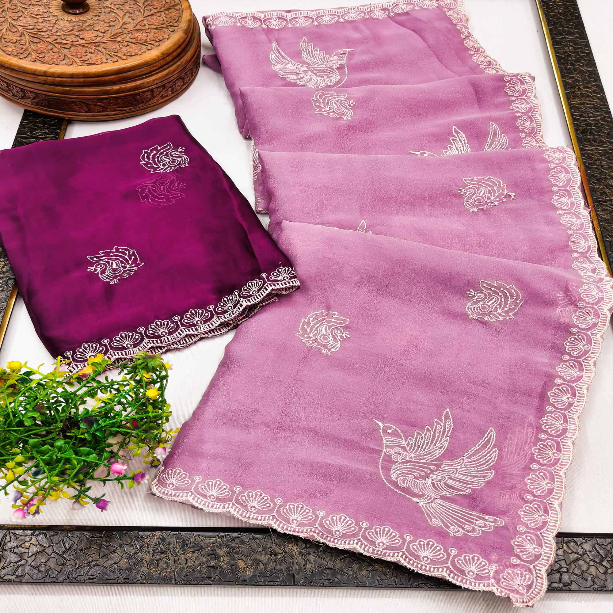 Lightweight Chiffon Saree in Light Purple with Exquisite Thread Embroidered Detailing