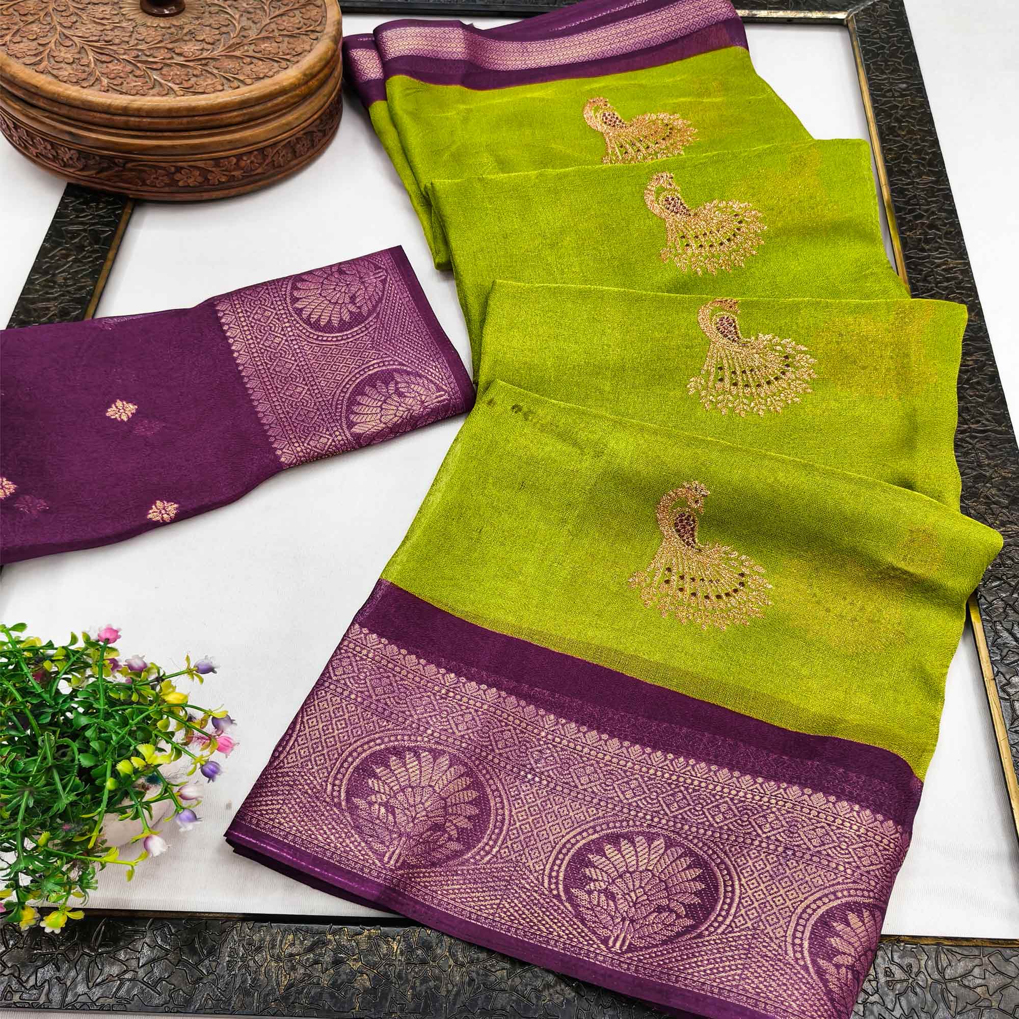Festive Light Green Dola Silk Saree Enhanced with Ornate Zari Weaving
