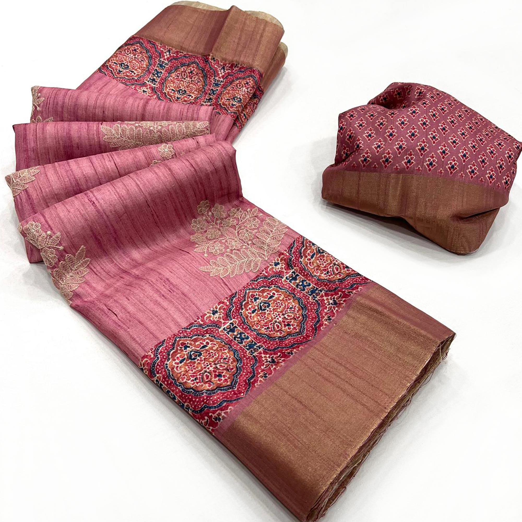 Embroidered Floral Dusty Pink Khaadi Saree with Ethnic Weaving Border