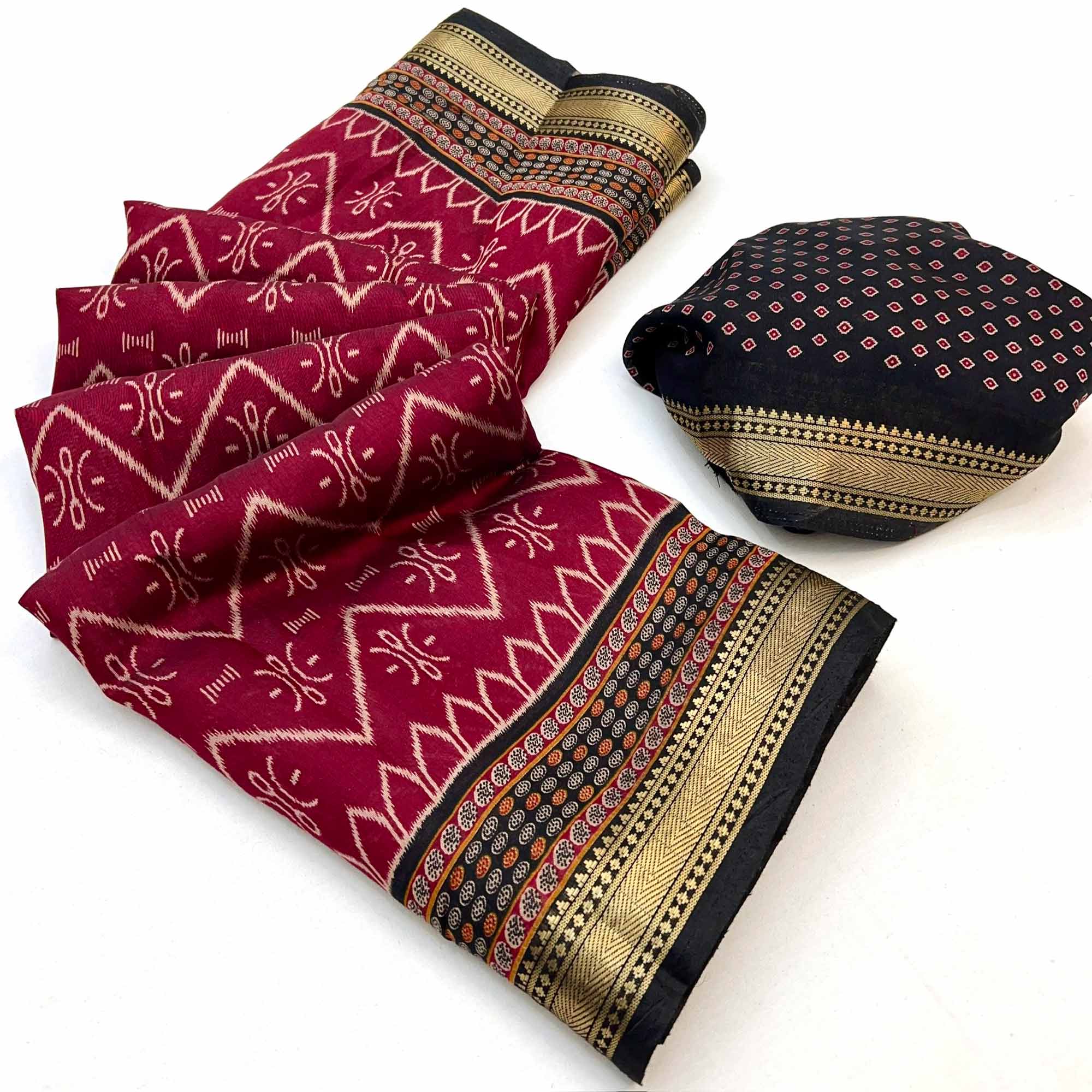Comfortable Maroon Mulmul Cotton Saree with Modern Zig Zag Design