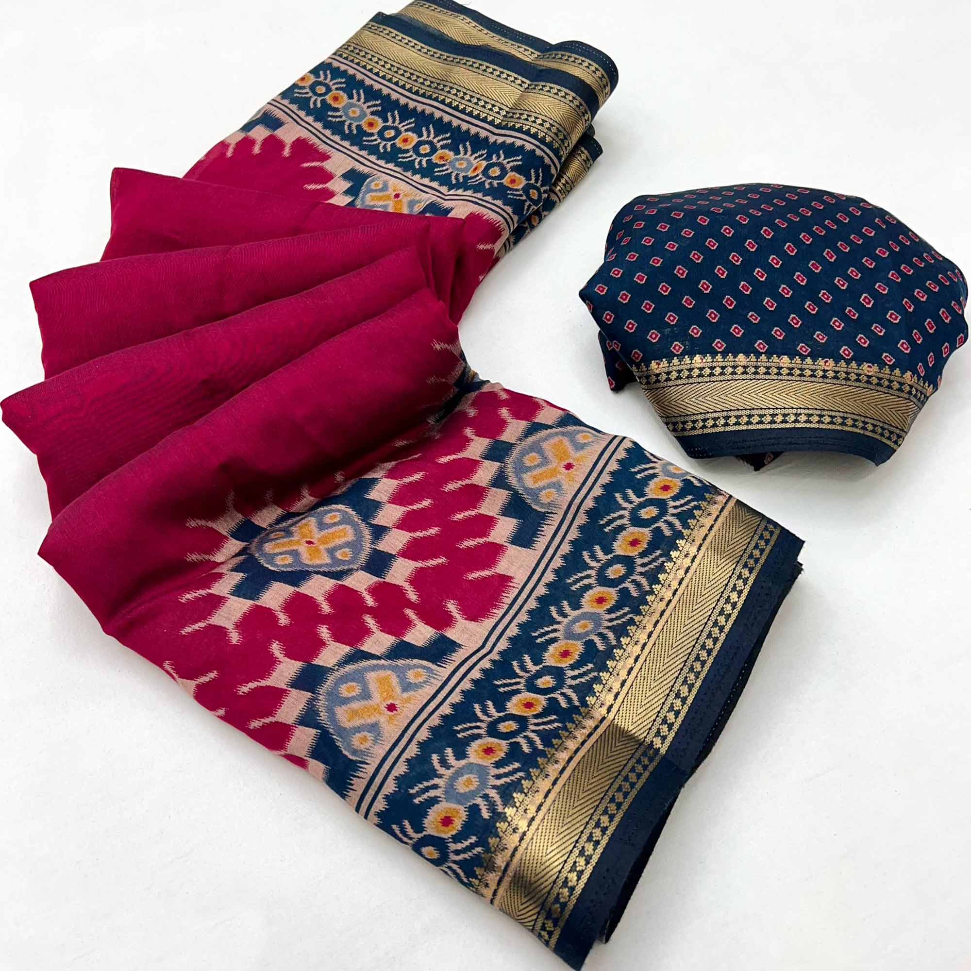 Magenta Patola Print Mulmul Cotton Saree with Shimmering Zari Trim