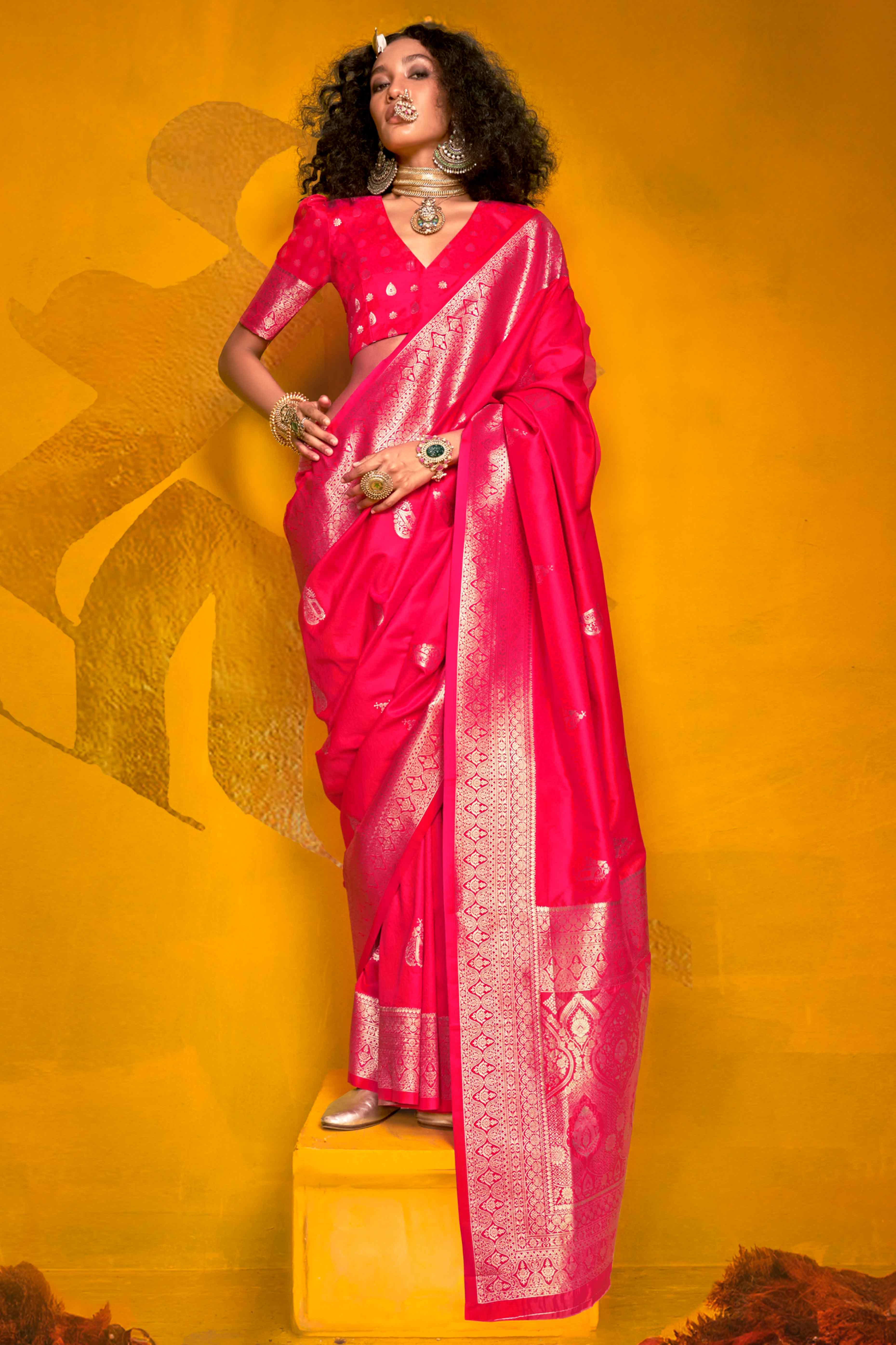 Pink Floral Zari Weaving Banarasi Silk Saree