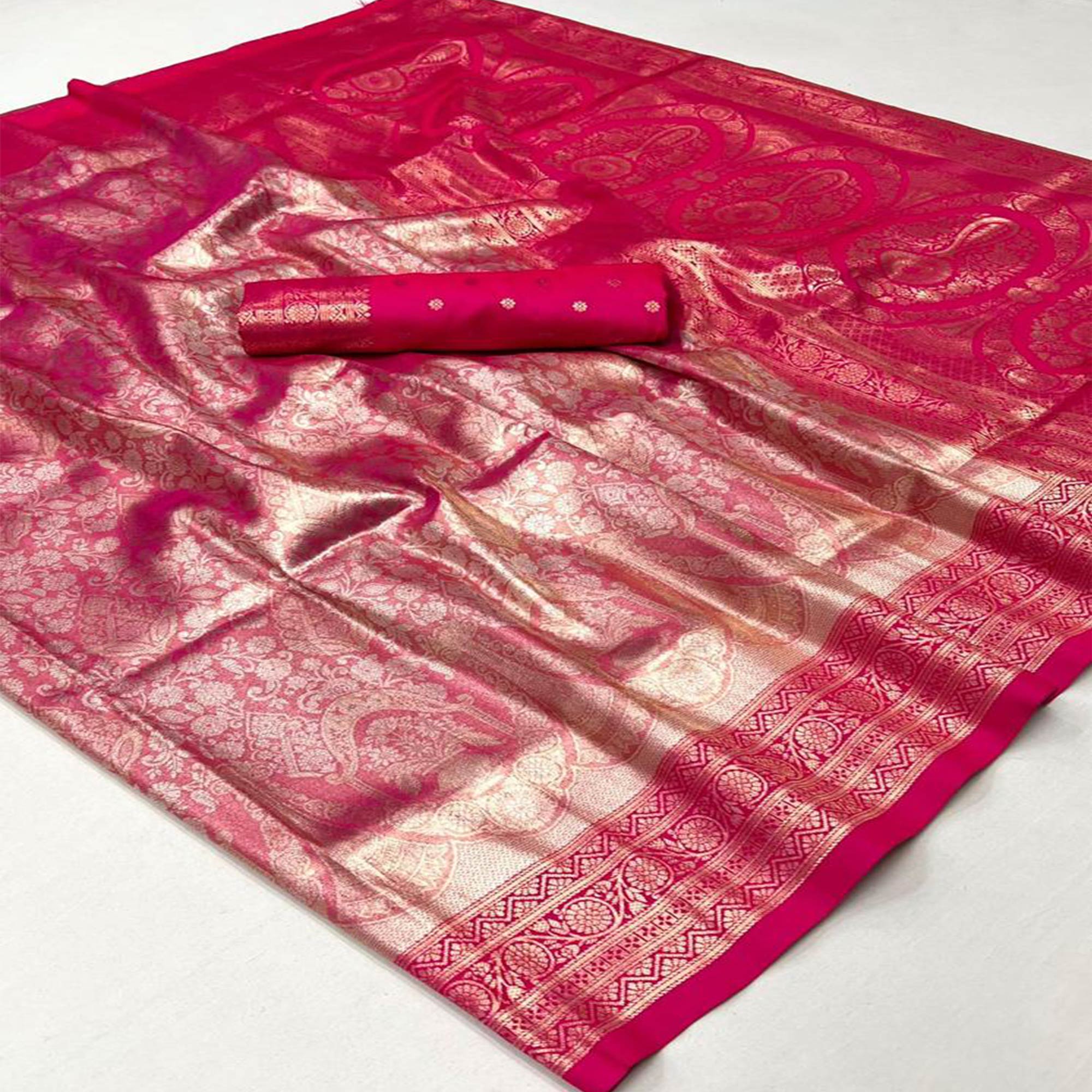 Pink Floral Woven Kanjivaram Silk Saree