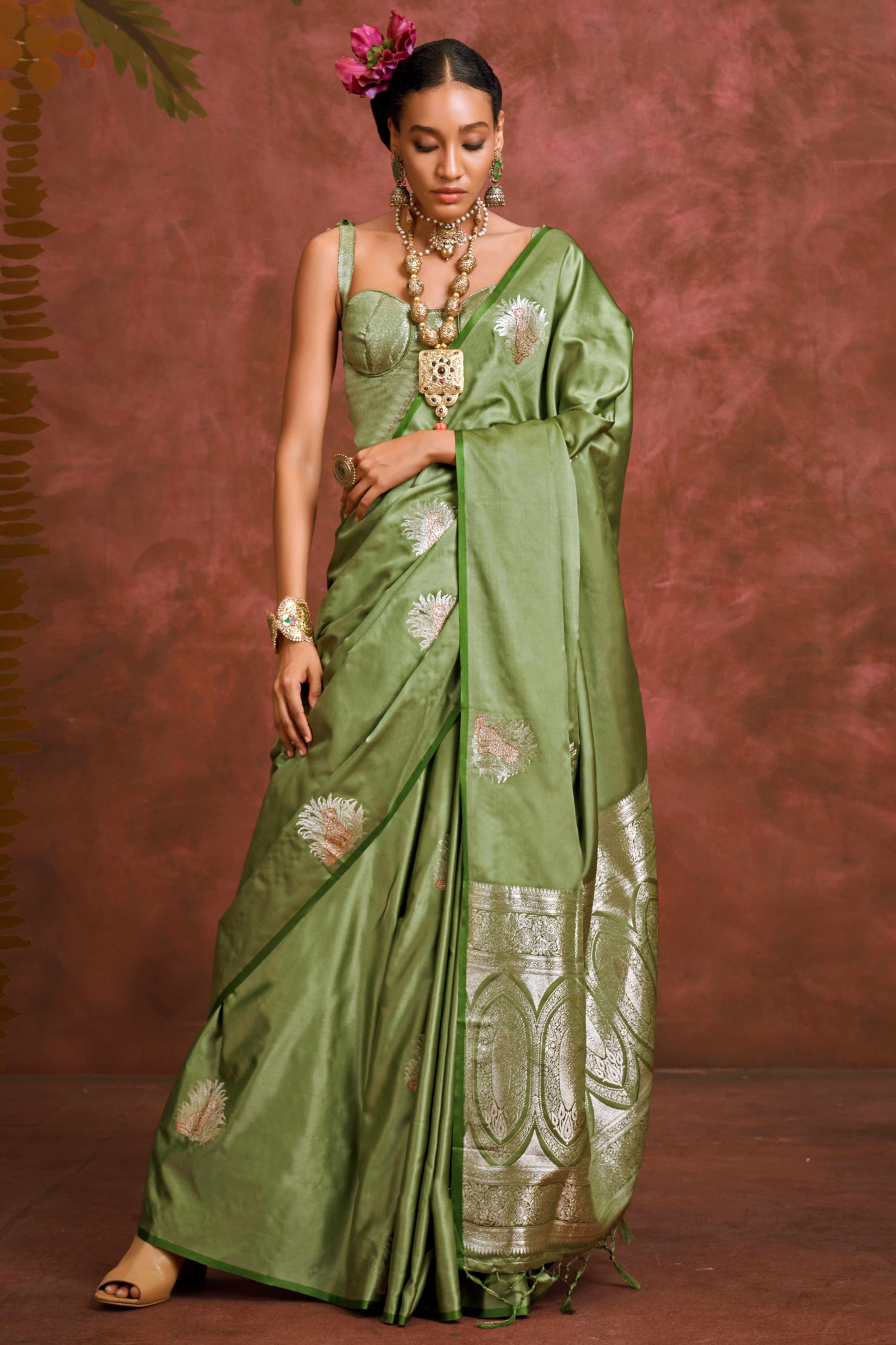 Green Handloom Weaving Satin Saree
