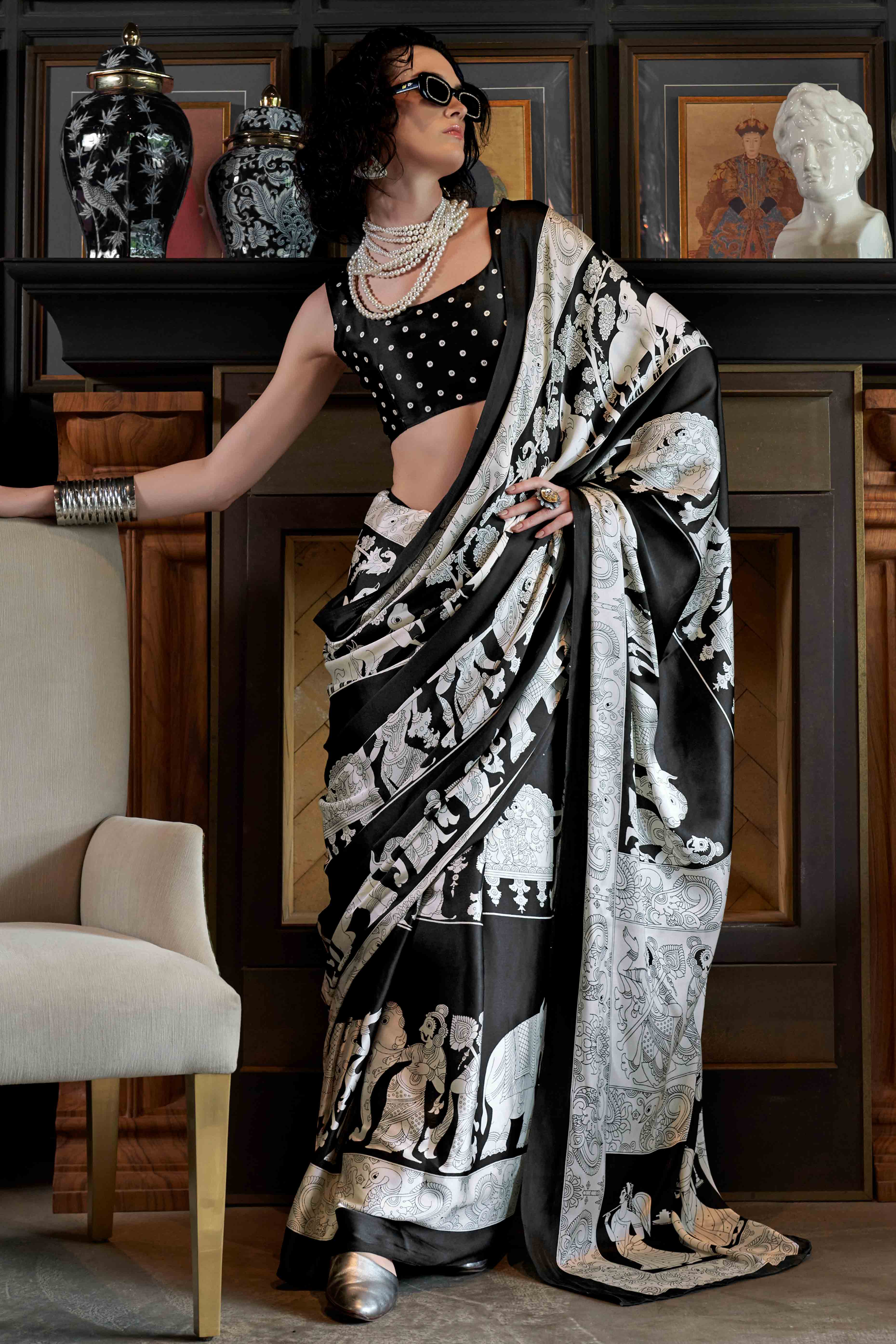 Black & White Abstract Printed Satin Crepe Saree