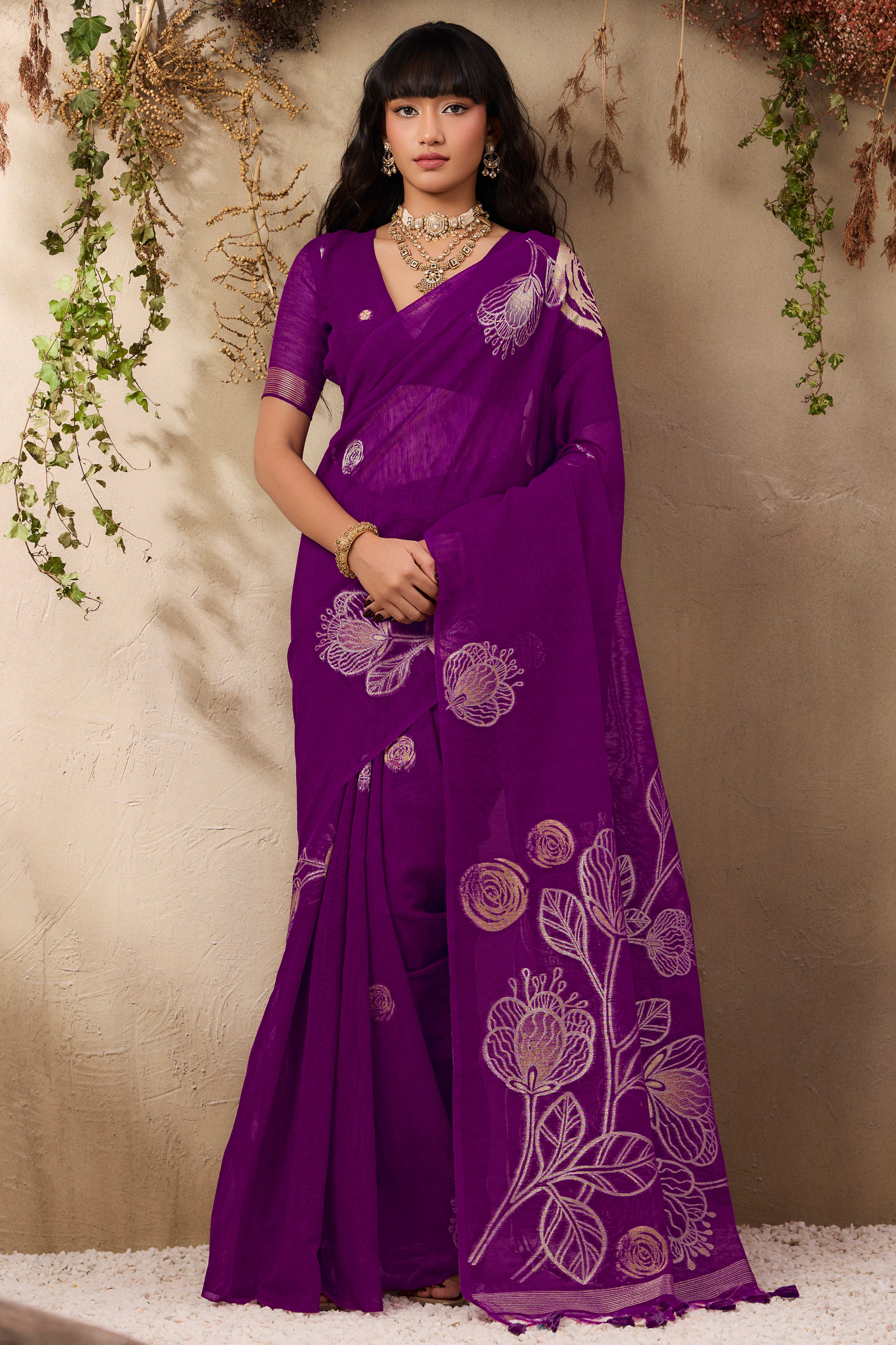 Purple Heritage Munga Art Silk Saree Highlighted with Fine Zari Weaving