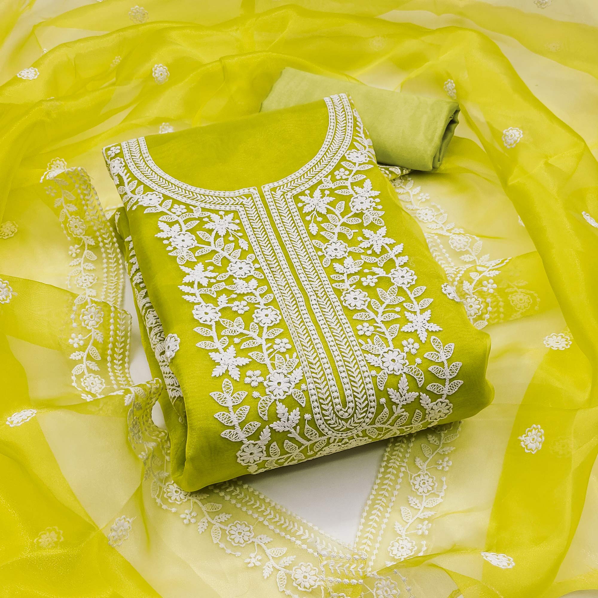 Unleash Your Style With This Green Floral Thread Embroidered Organza Dress Material