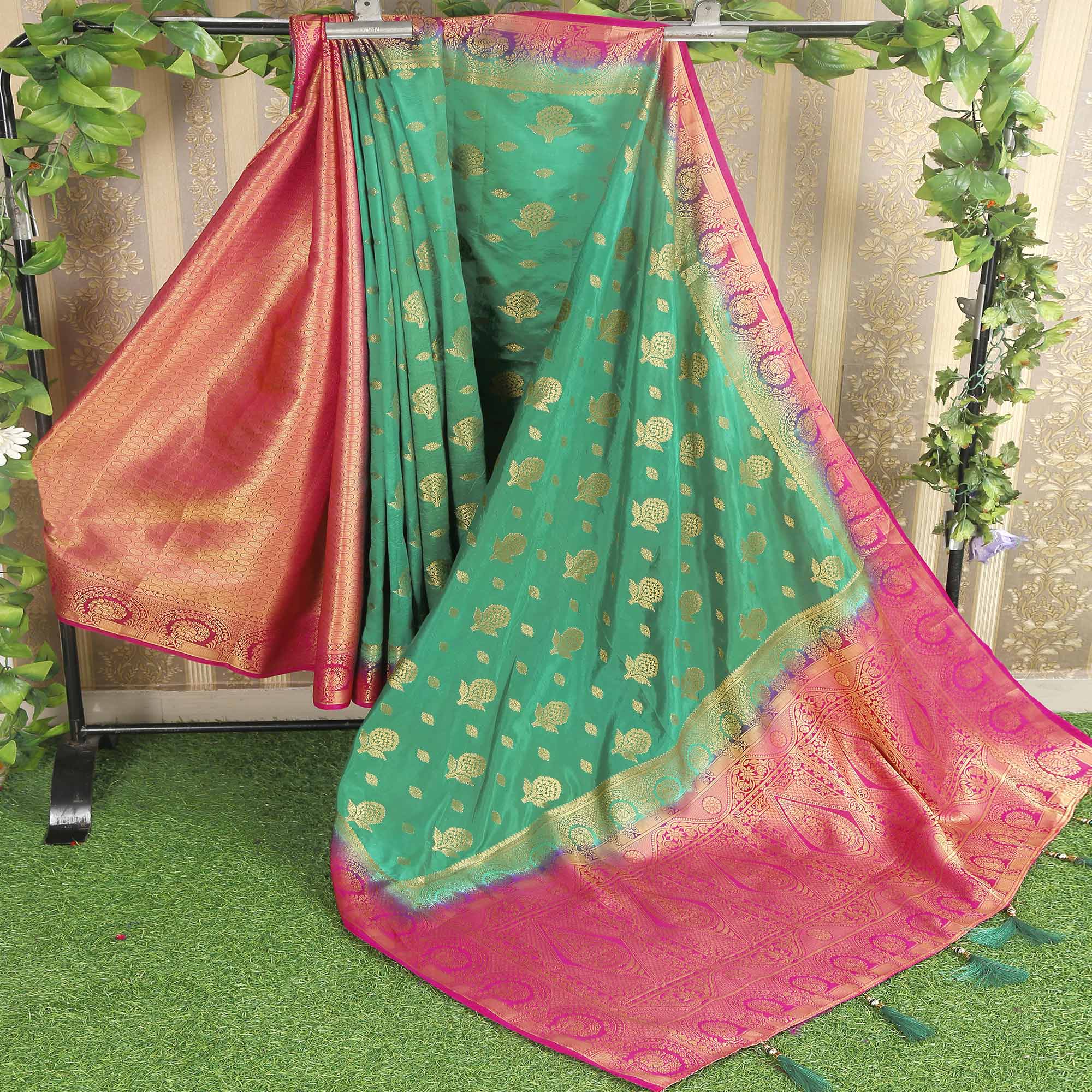 Rama Green Floral Woven Banarasi Silk Saree