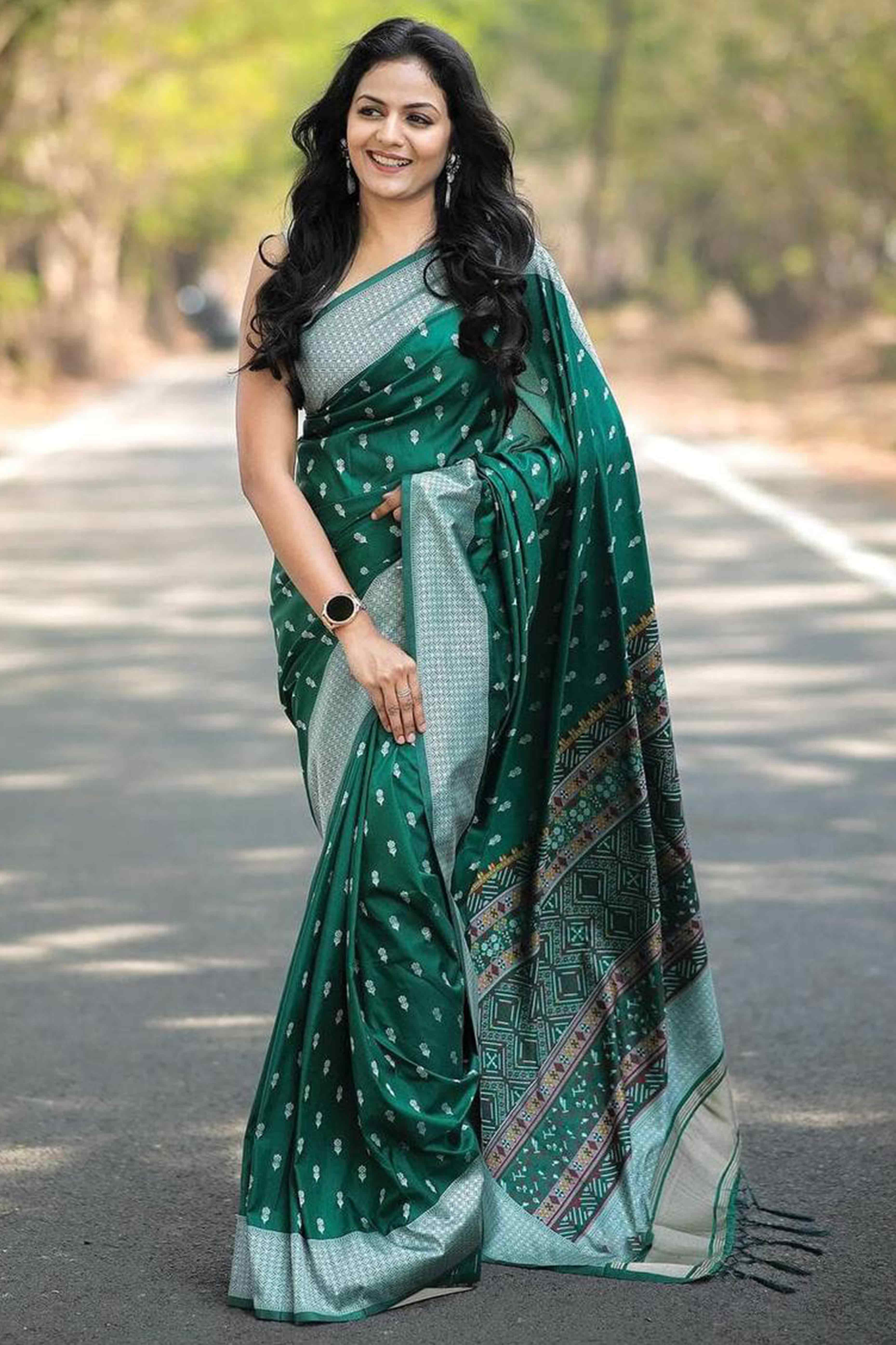Green Floral Woven Lichi Banarasi Silk Saree With Tassels