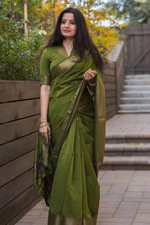 Green Floral Woven Lichi Banarasi Silk Saree