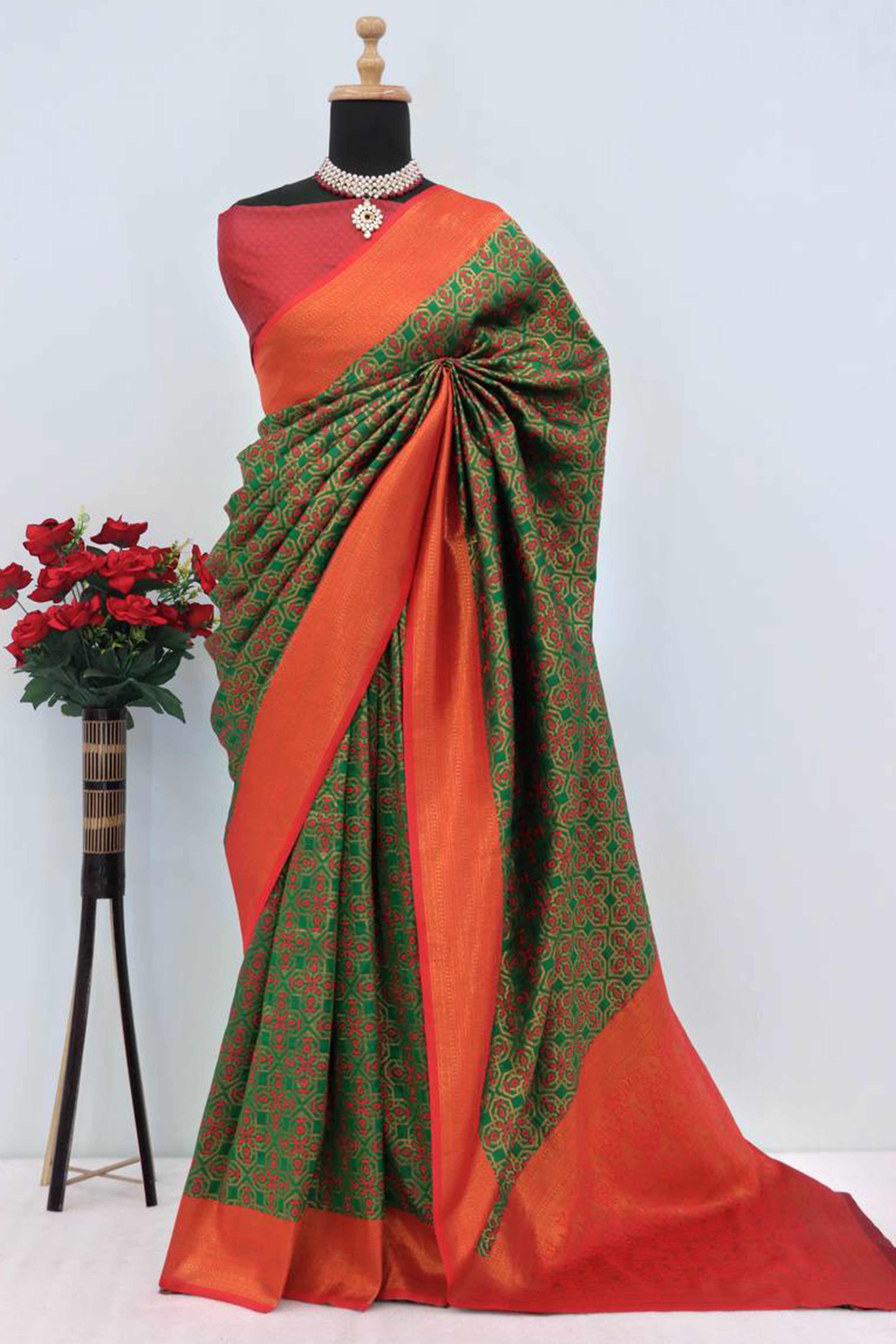 Green Zari Woven With Butti Work Banarasi Silk Saree