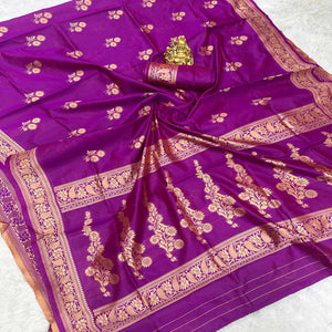 Exquisite Purple Banarasi Silk Saree Featuring Intricate Zari Butti Weaving for a Rich Festive Look