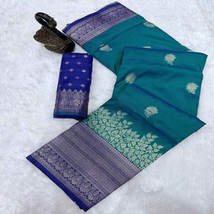 Teal Green Royal Kanjivaram Silk Saree Adorned with Handwoven Zari Butti Detailing
