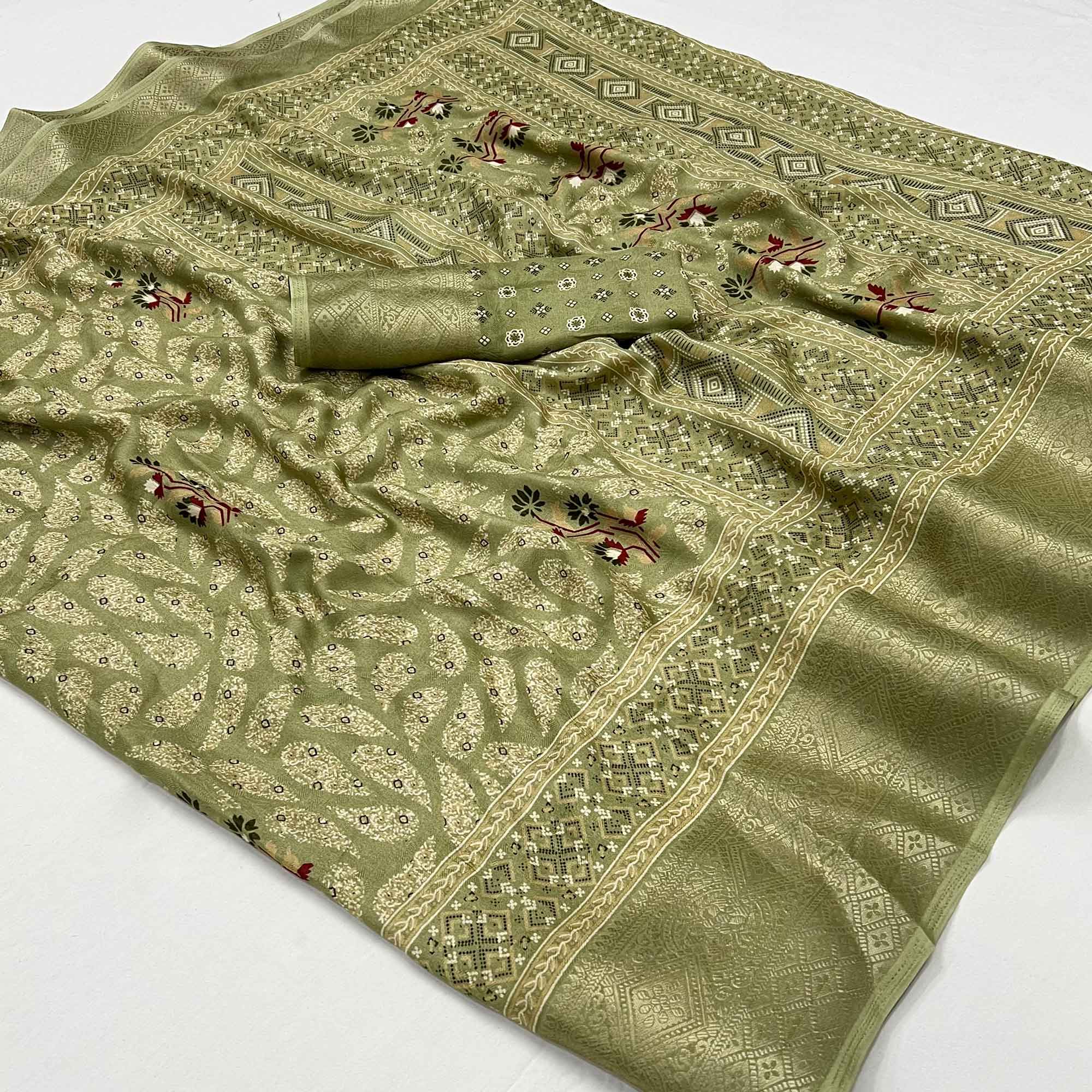 Green Printed Georgette Saree With Jacquard Border