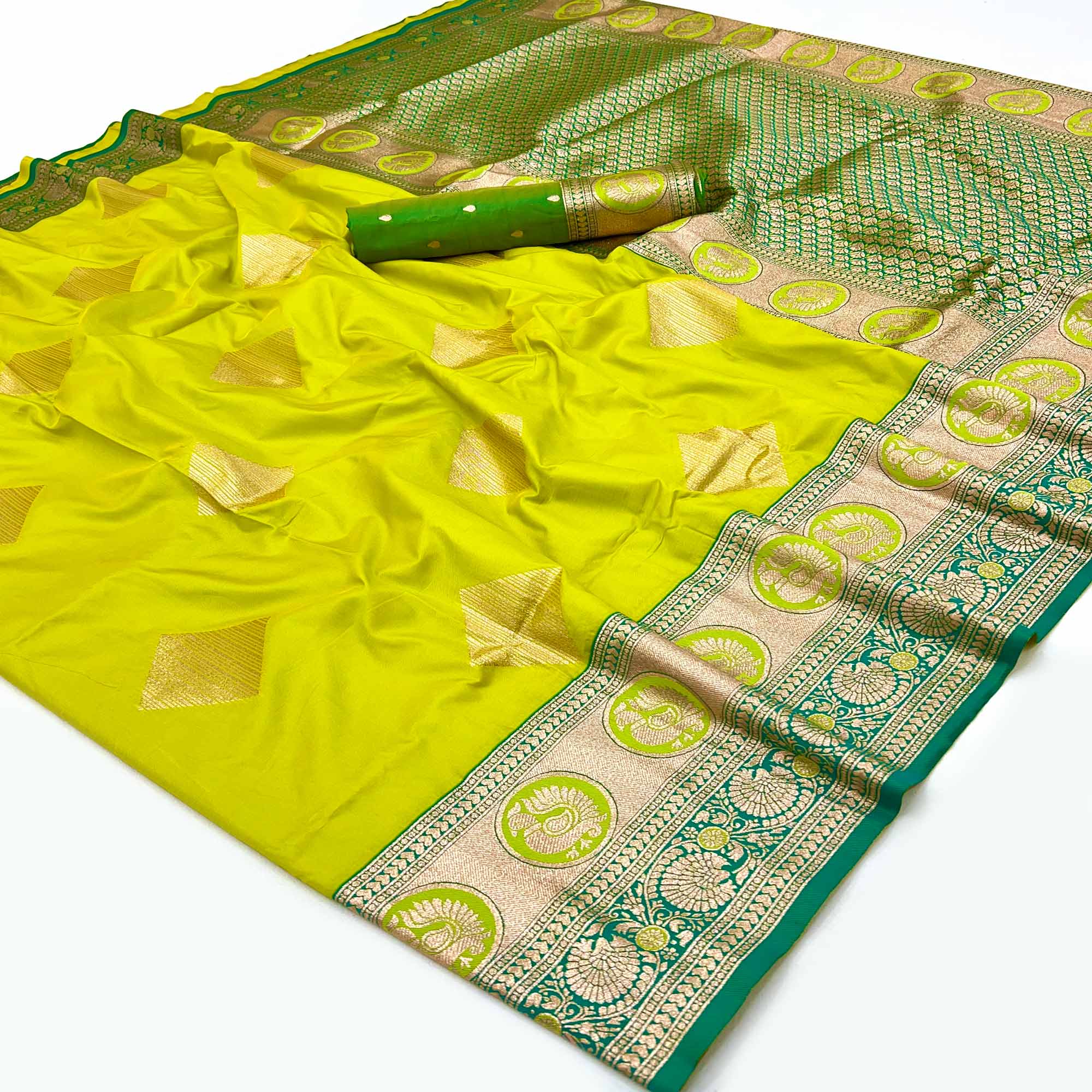 Parrot Green Zari Woven Art Silk Saree With Opulent Banarasi Pallu Work