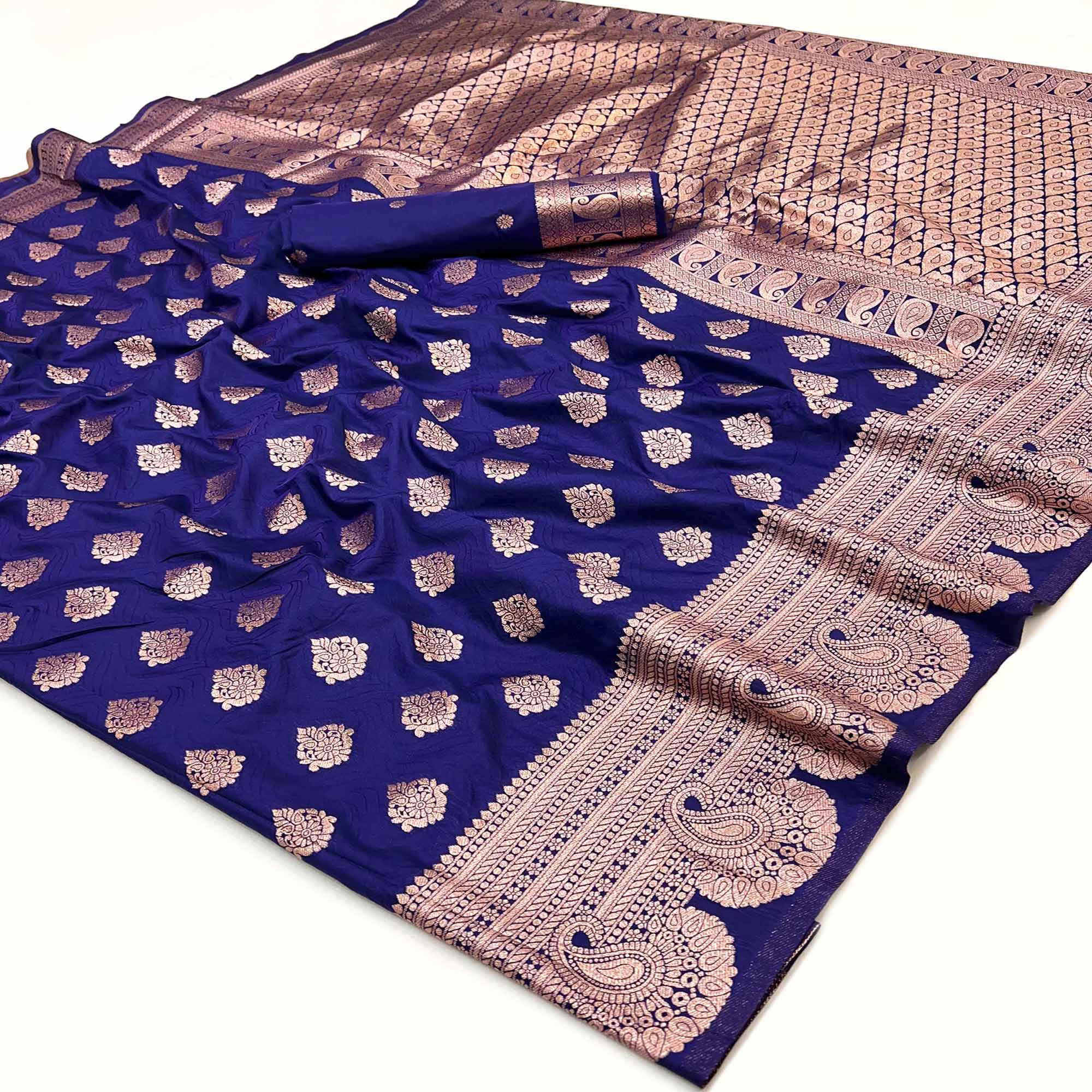 Navy Blue Art Silk Saree With Exquisite Floral Zari Work & Banarasi Pallu