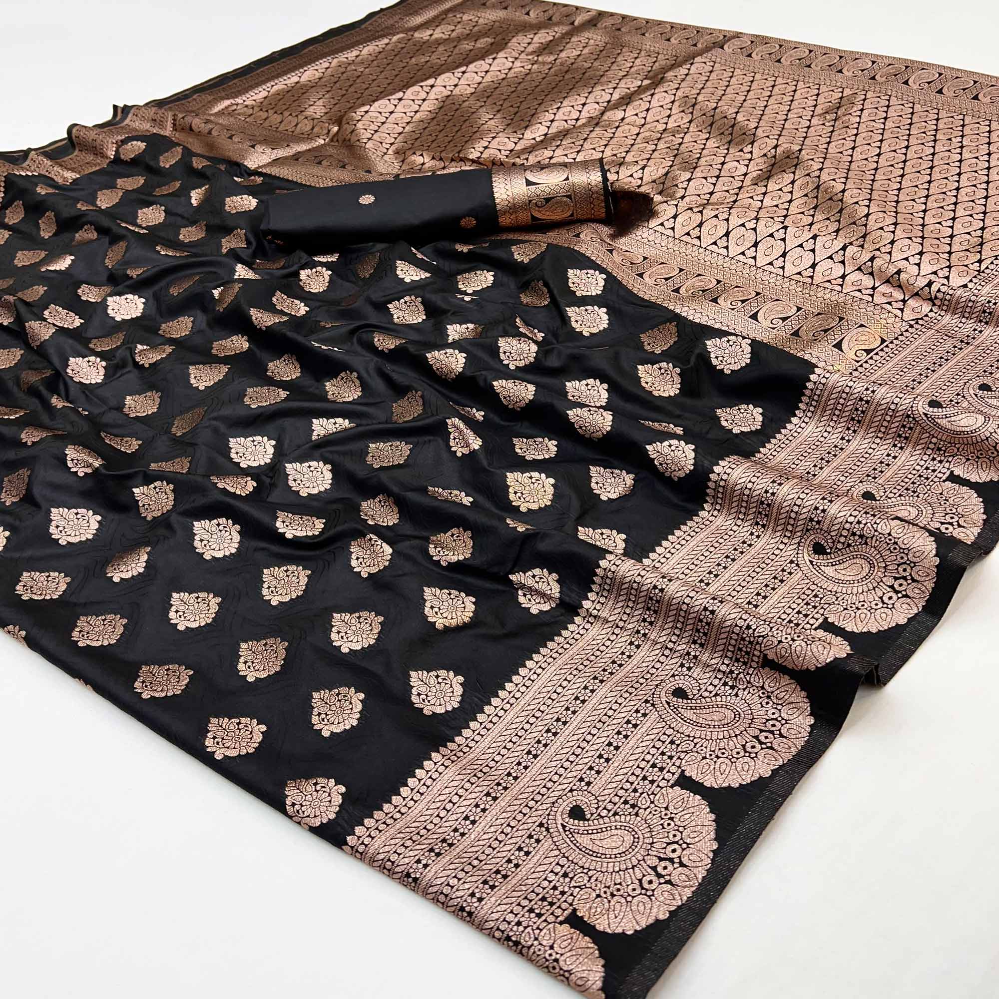 Black Art Silk Saree With Exquisite Floral Zari Work & Banarasi Pallu