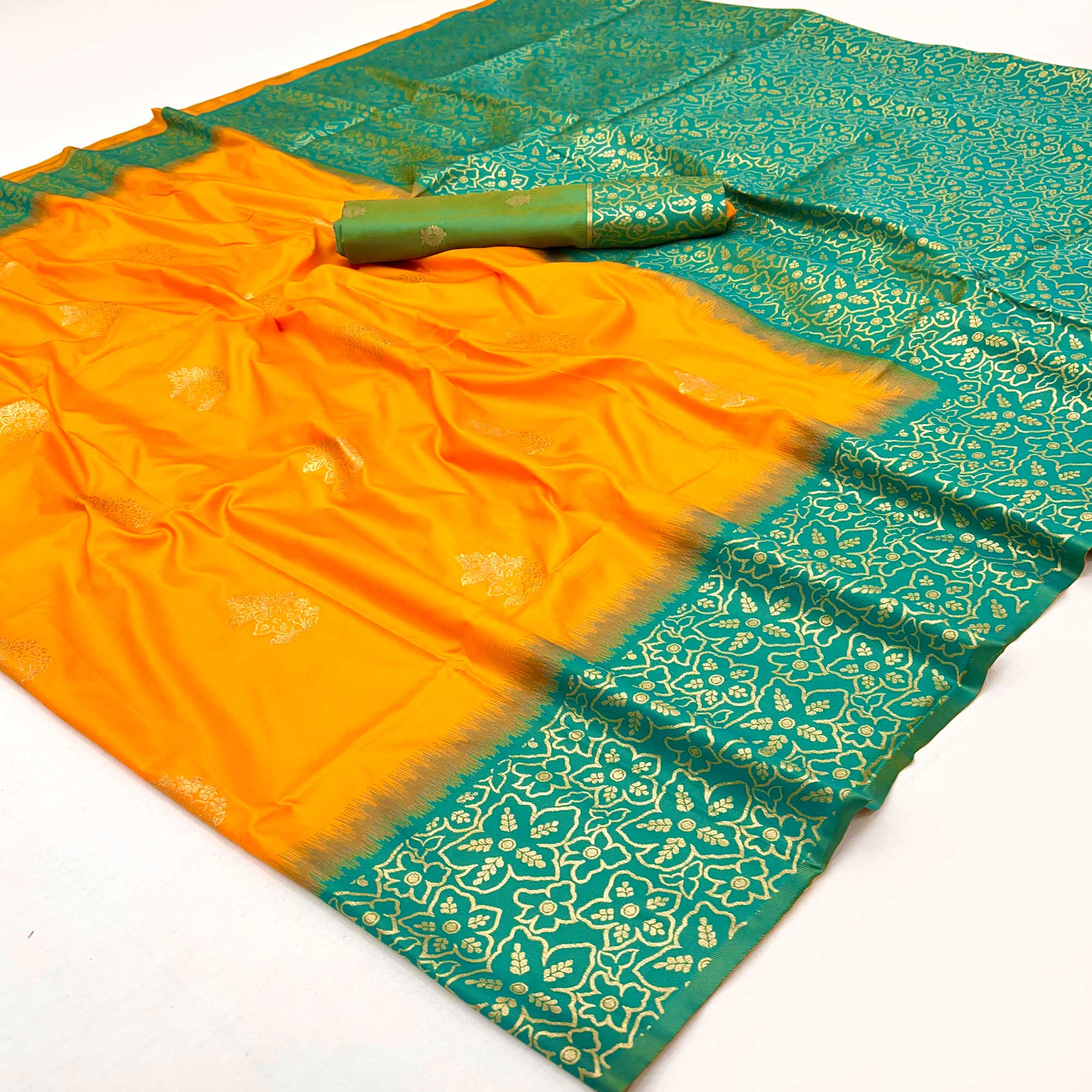 Mustard Saree Woven In Art Silk With Alluring Floral Zari Detailing