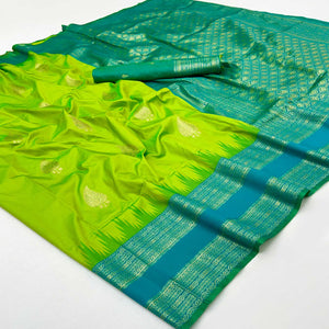Green Zari Woven Art Silk Saree Featuring Delicate Floral Motifs & Regal Banarasi Pallu