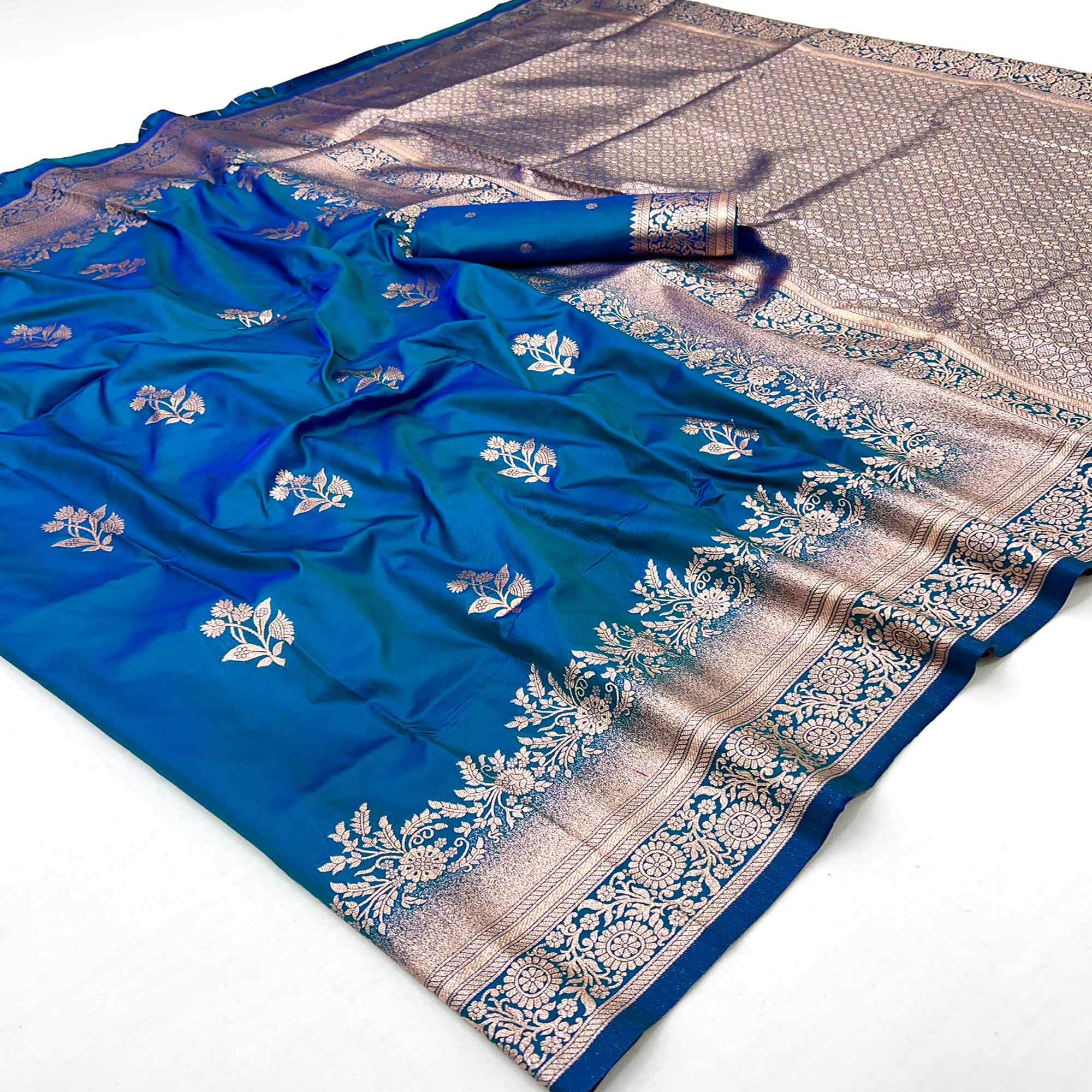 Morpich Blue Art Silk Saree Featuring Intricate Floral Zari Weaving & An Elegant Banarasi Pallu