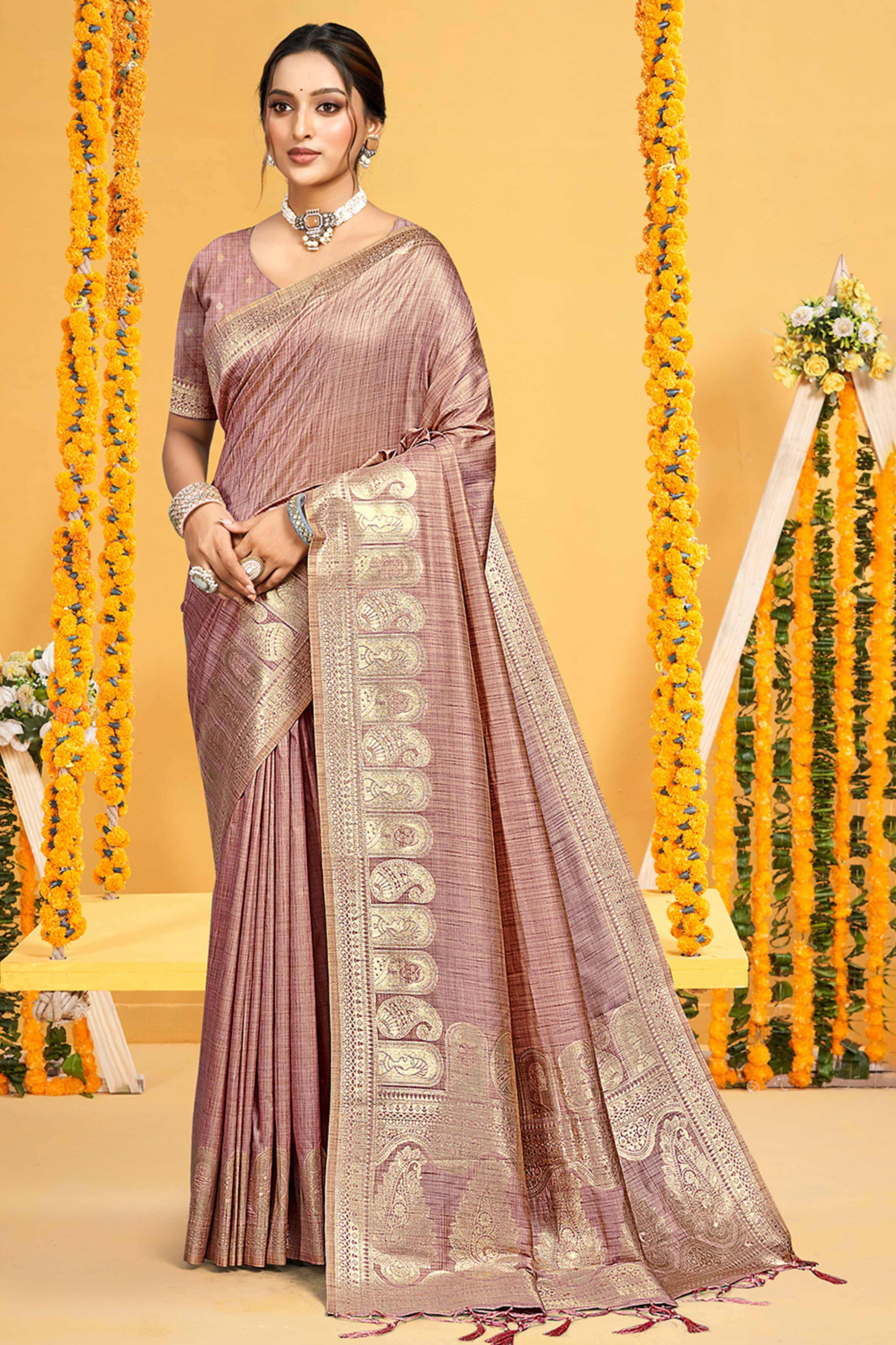Classic Mauve Floral & Paisley Design Weaving Assam Silk Blend Saree With Tassel Pallu