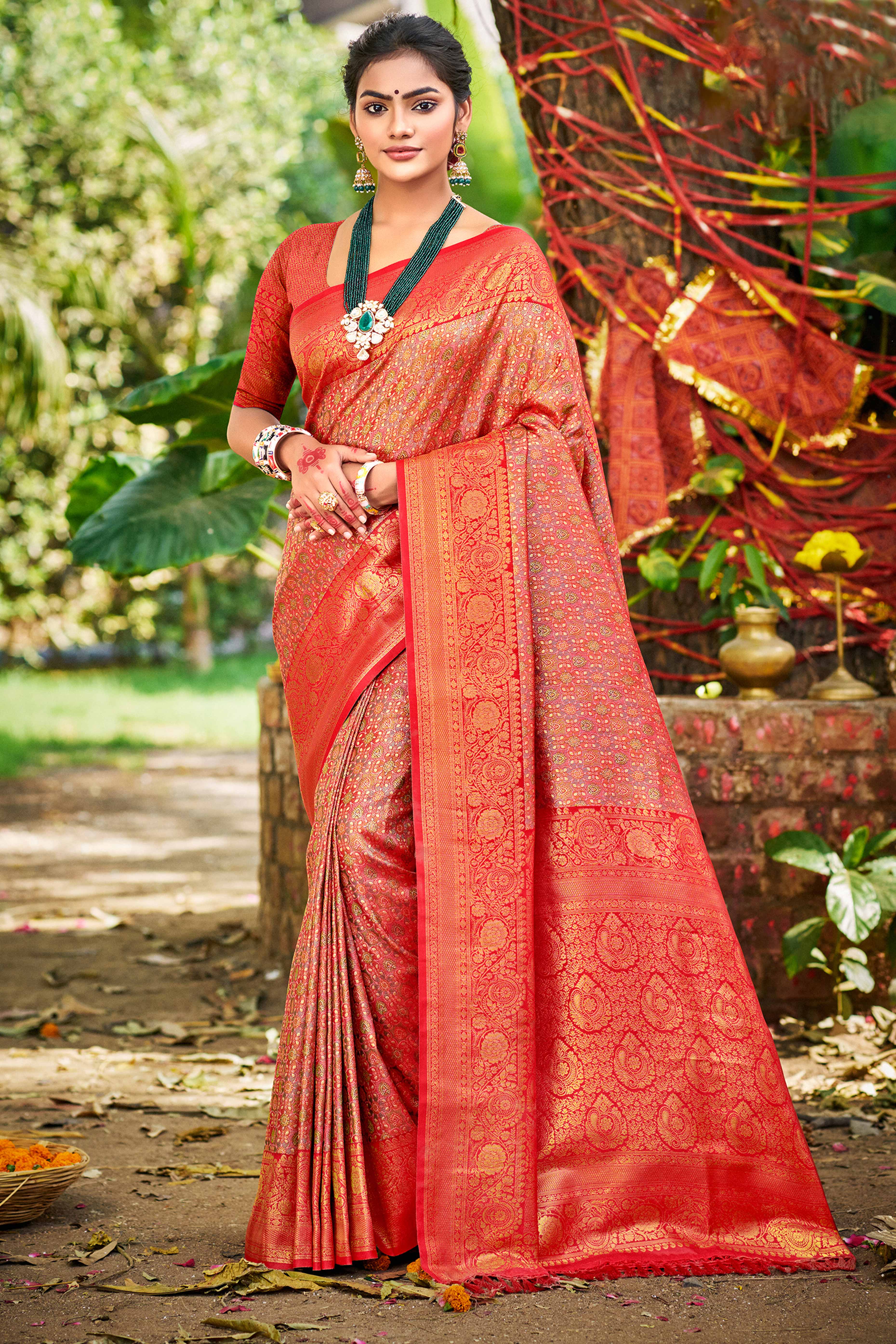 Red Traditional Silk Blend Dharmavaram Saree With Floral Weaves & Tassels Pallu