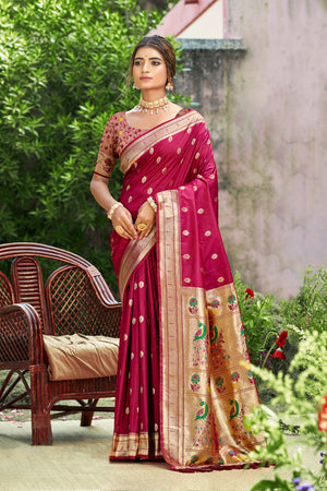 Deep Magenta Zari Weaving Silk Blend Saree Adorned With Peacock Motif Pallu & Graceful Tassel