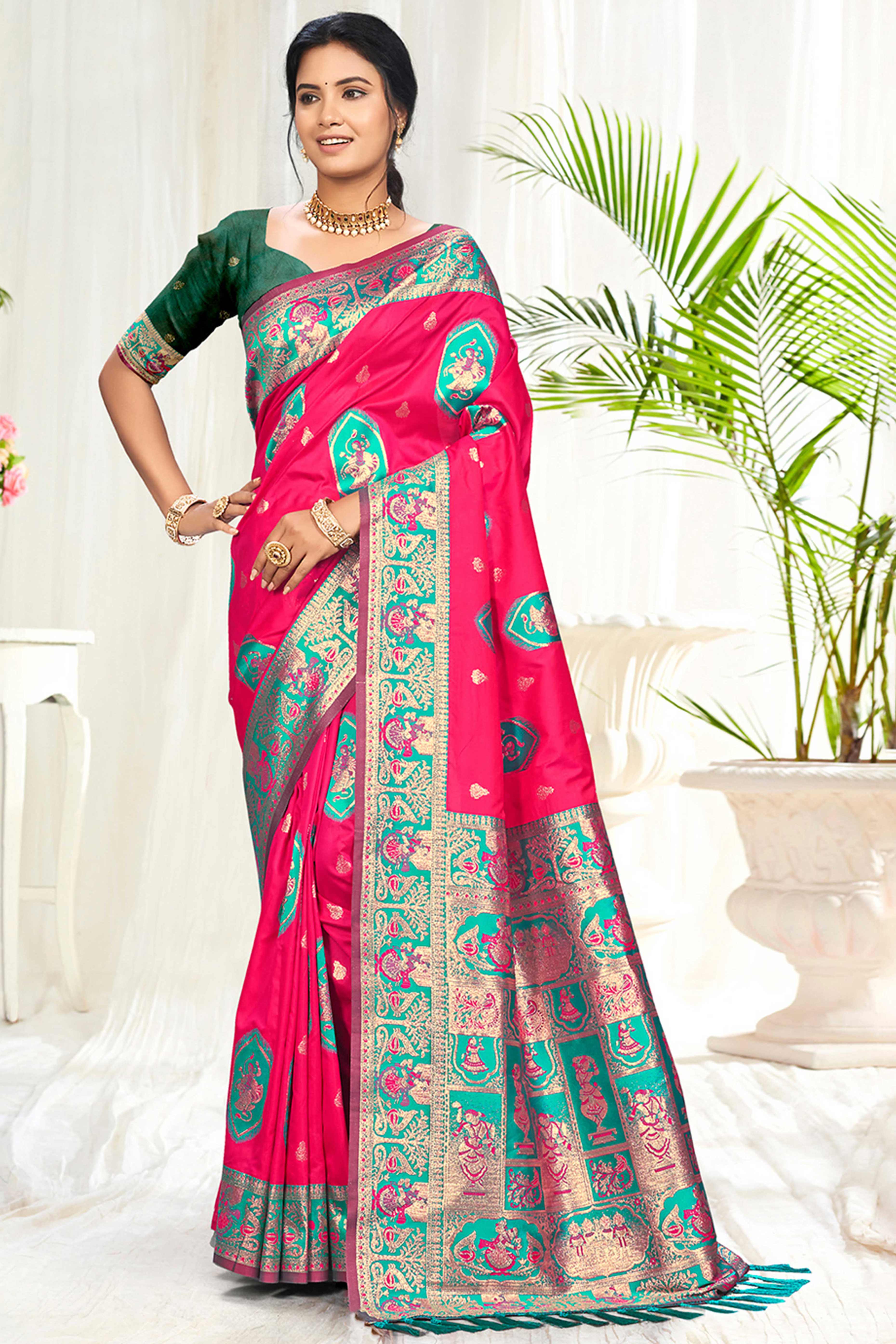 Mesmerizing Pink Traditional style Weaving Silk Blend Saree With Graceful Tassel Pallu