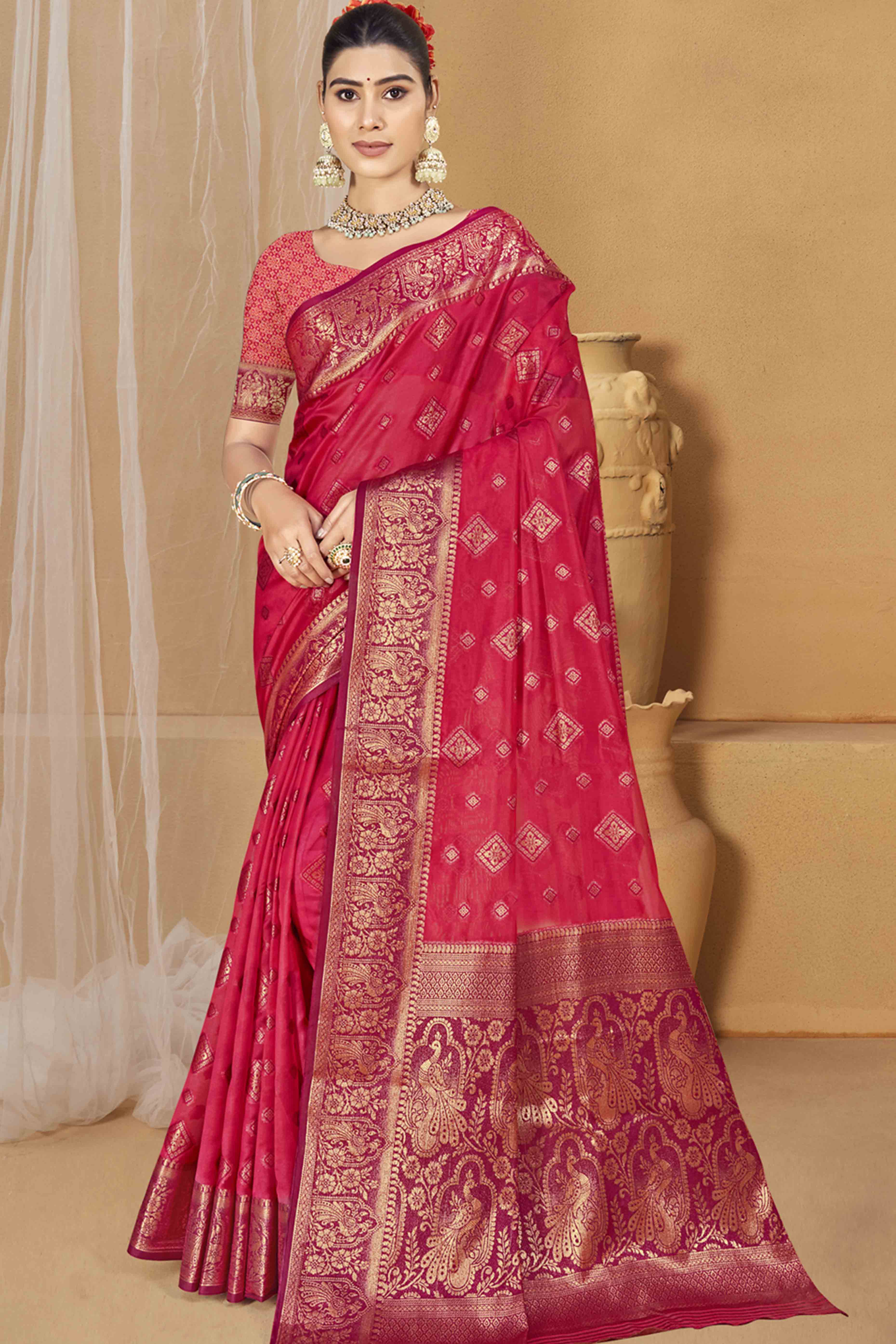 Cherry Red Floral & Peacock Pattern Zari Woven Banarasi Silk Saree