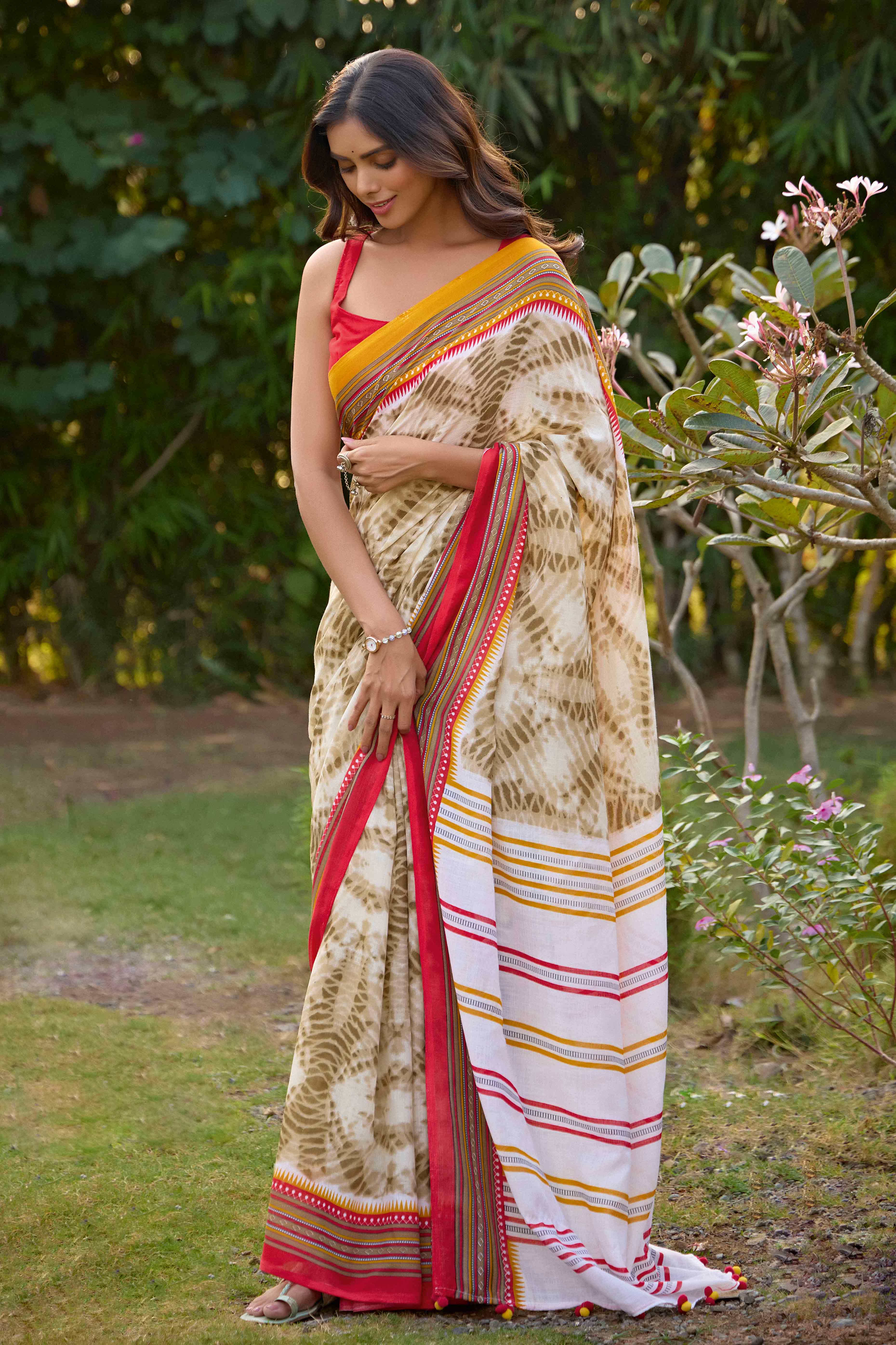 Off White Tie Dye Printed Linen Saree