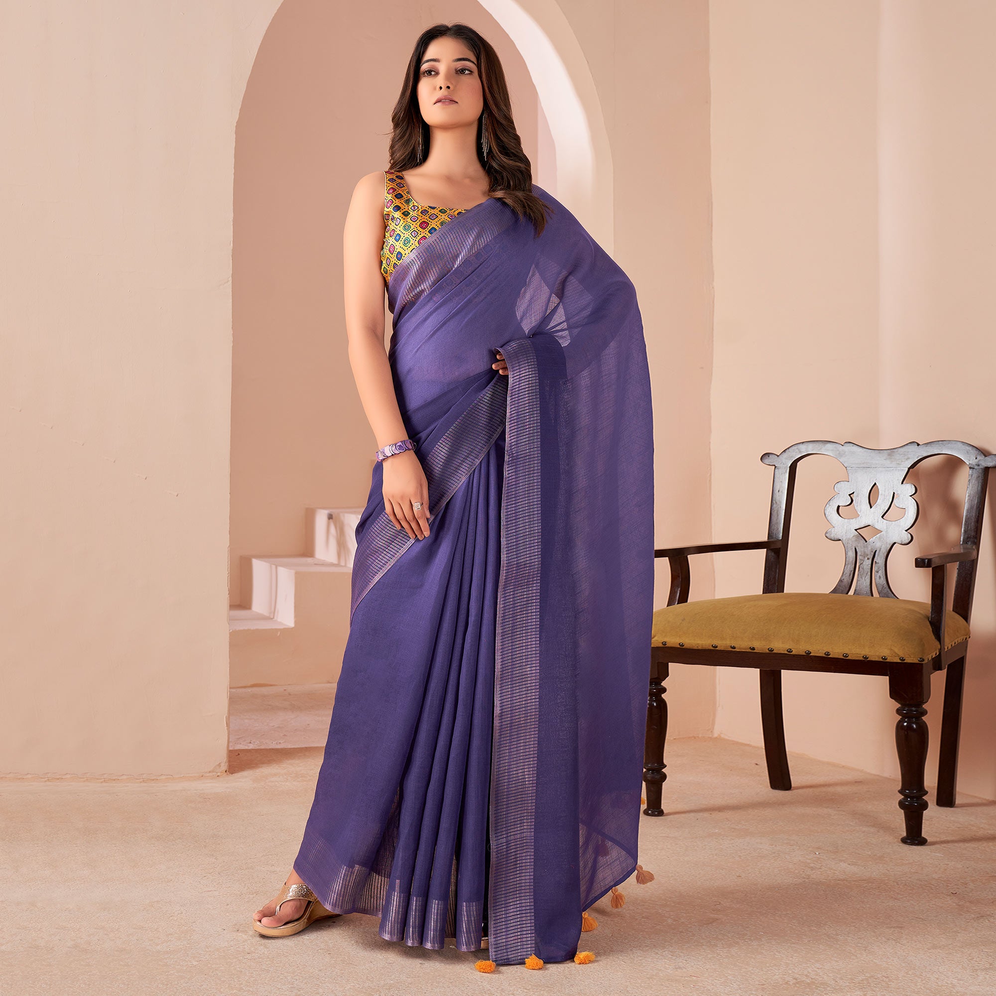 Lavender Woven Linen Saree With Tassels