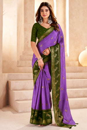 Purple Chinon Saree Featuring Exquisite Jacquard Weaving for a Timeless and Refined Look