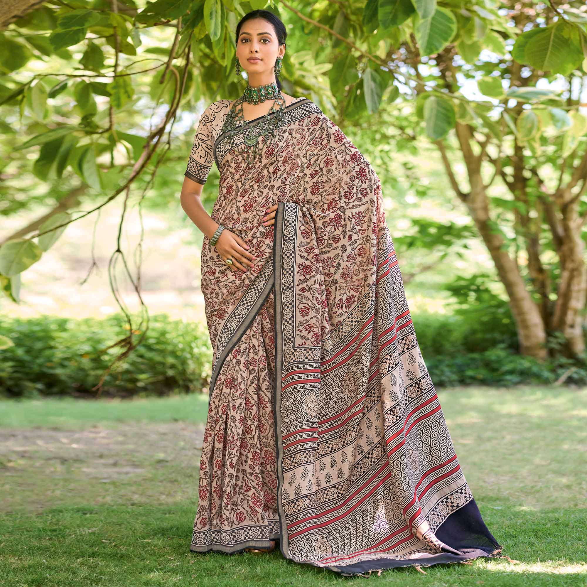 Beige Floral Printed Mul Mul Cotton Saree