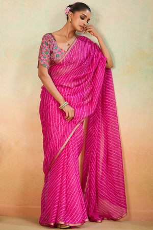 Magenta Leheriya Chiffon Saree Accented With Elegant Zari Lace Border Work