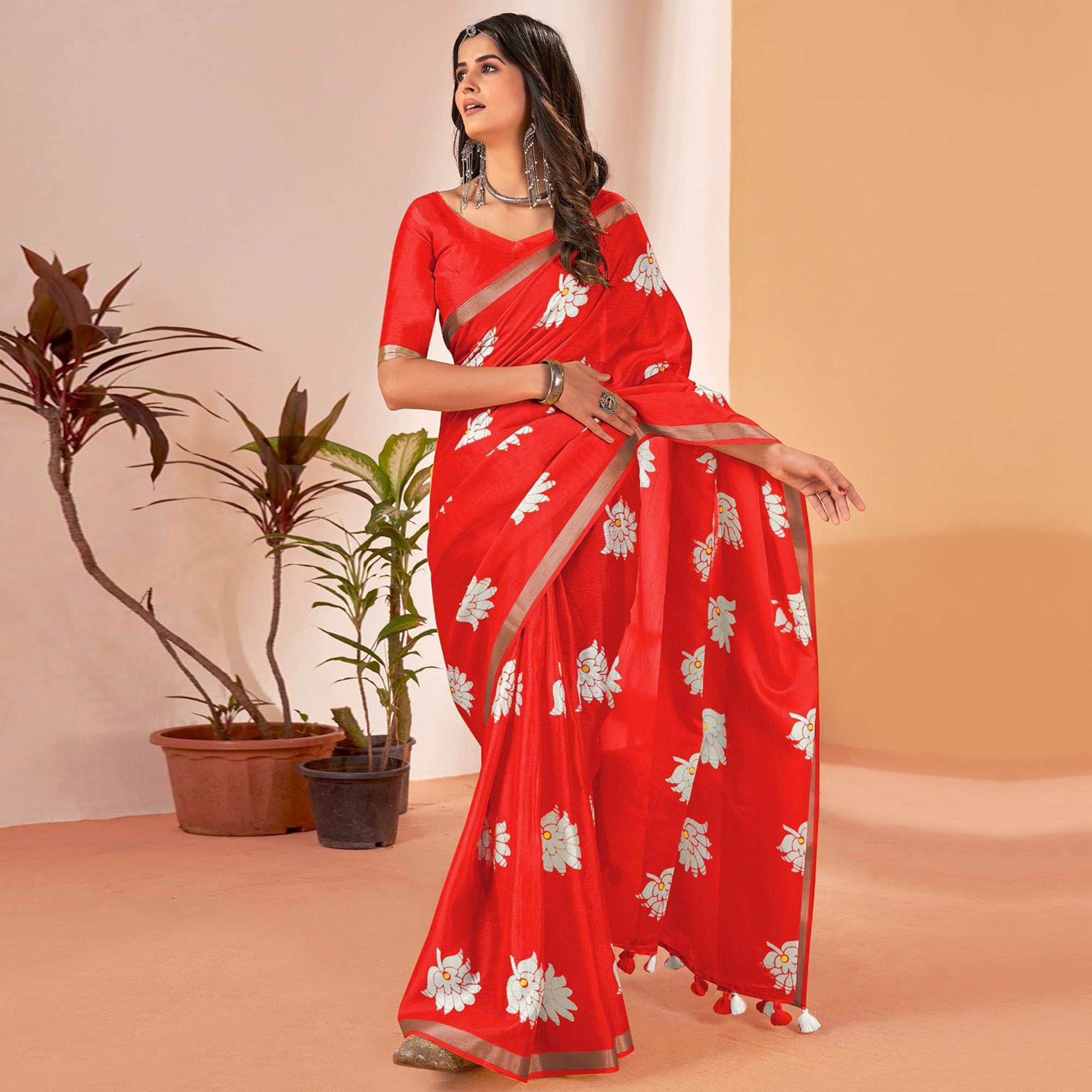Red Floral Printed Cotton Blend Saree With Tassels