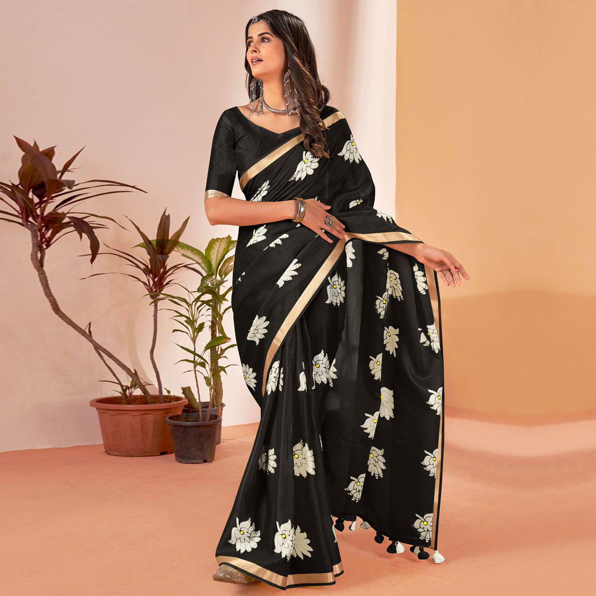 Black Floral Printed Cotton Blend Saree With Tassels
